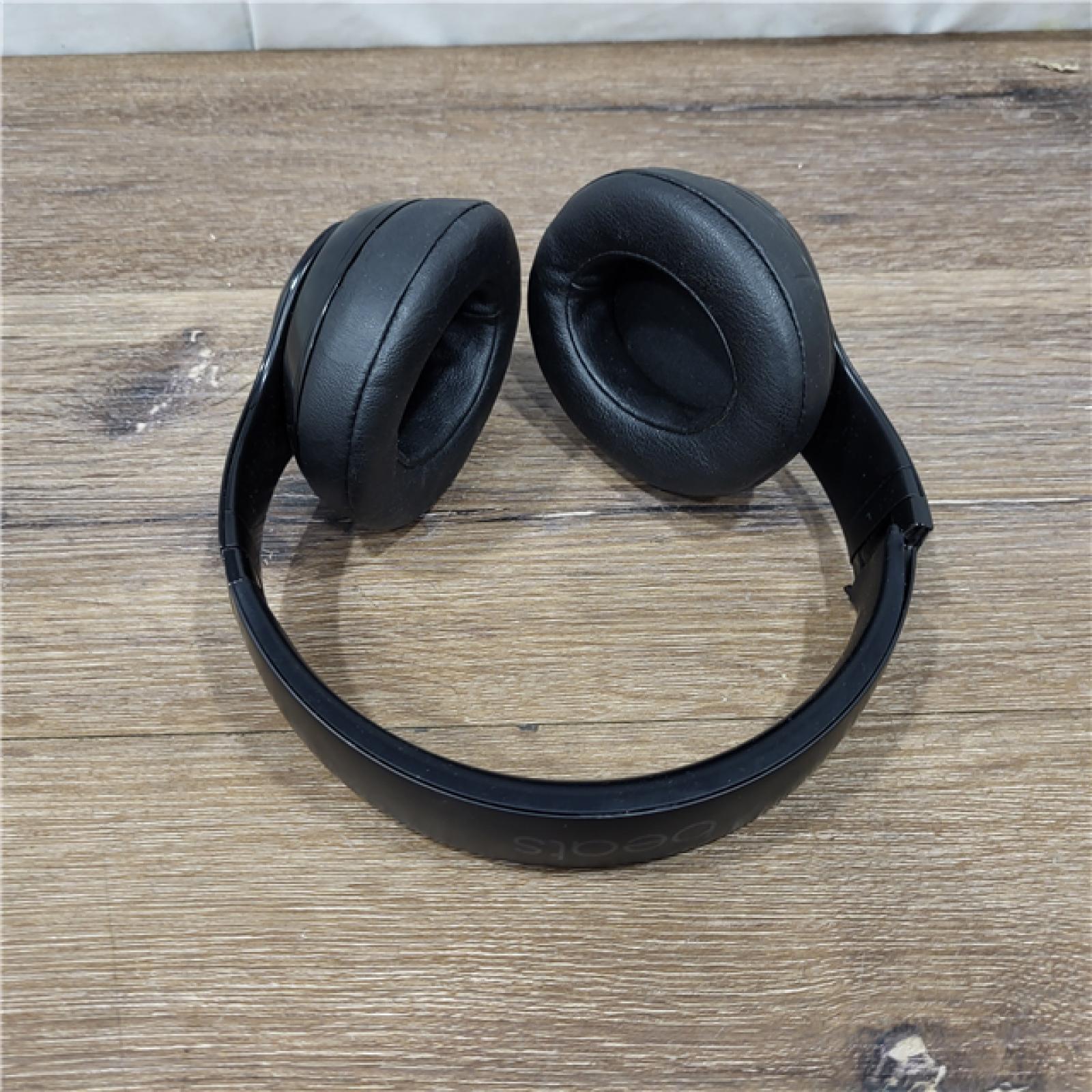 AS-IS Beats Studio Pro - Wireless Noise Cancelling Over-the-Ear Headphones - Black