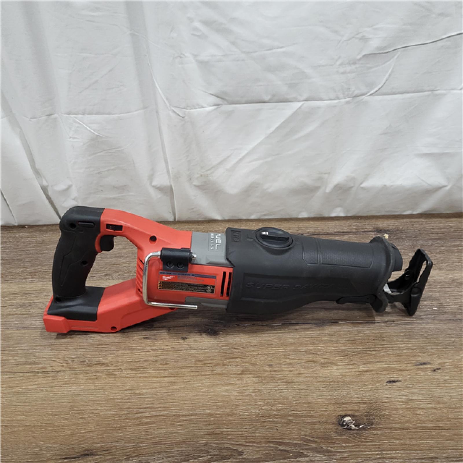 AS-IS Milwaukee M18 Fuel 18V Brushless Super Sawzall Reciprocating Saw 2722-20 (Bare Tool)