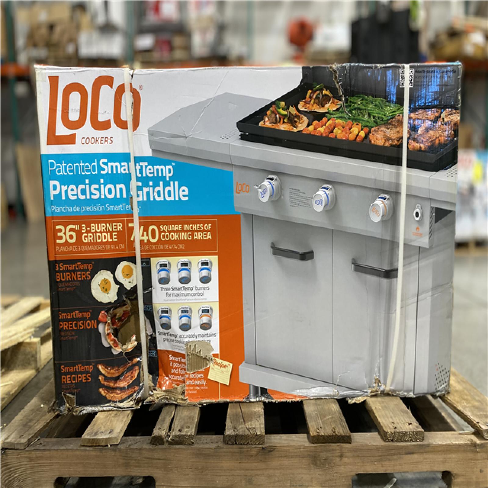 DALLAS LOCATION - LoCo  Outdoor Griddle with Hood 3 Burner Liquid Propane Gray Gray