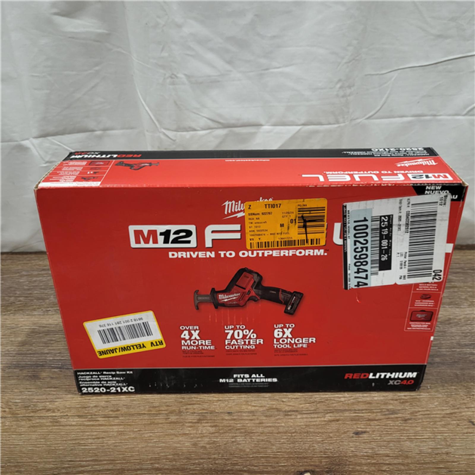 AS-IS MILWAUKEE M12 Fuel Kit De Sierra Sable Reciproca Hackzall Con 1 BaterÃ­a Milwaukee