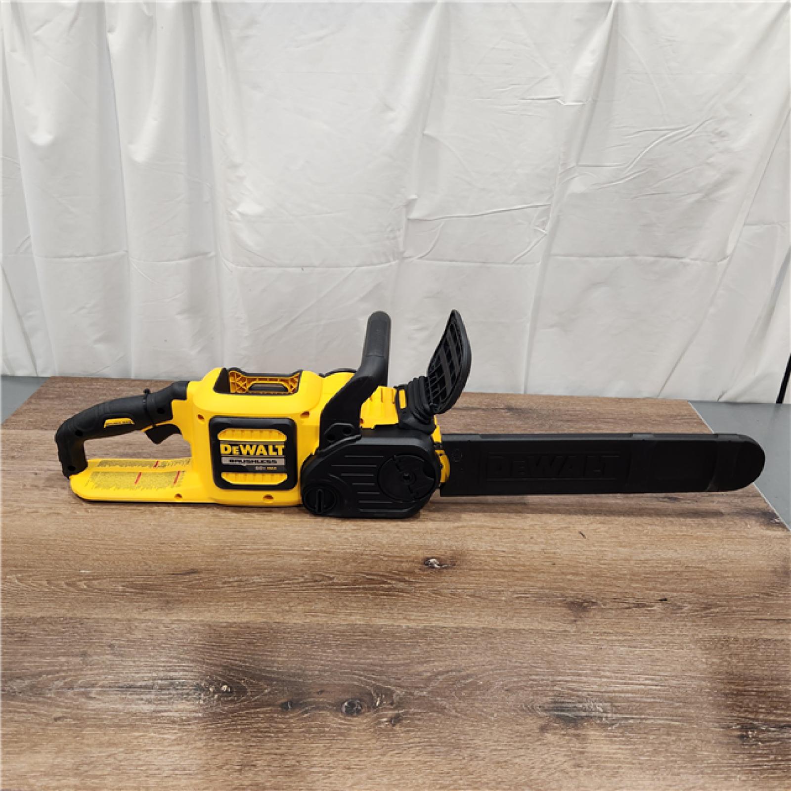 AS-IS DeWalt FLEXVOLT 60V MAX Brushless Cordless 16in. Chainsaw Kit