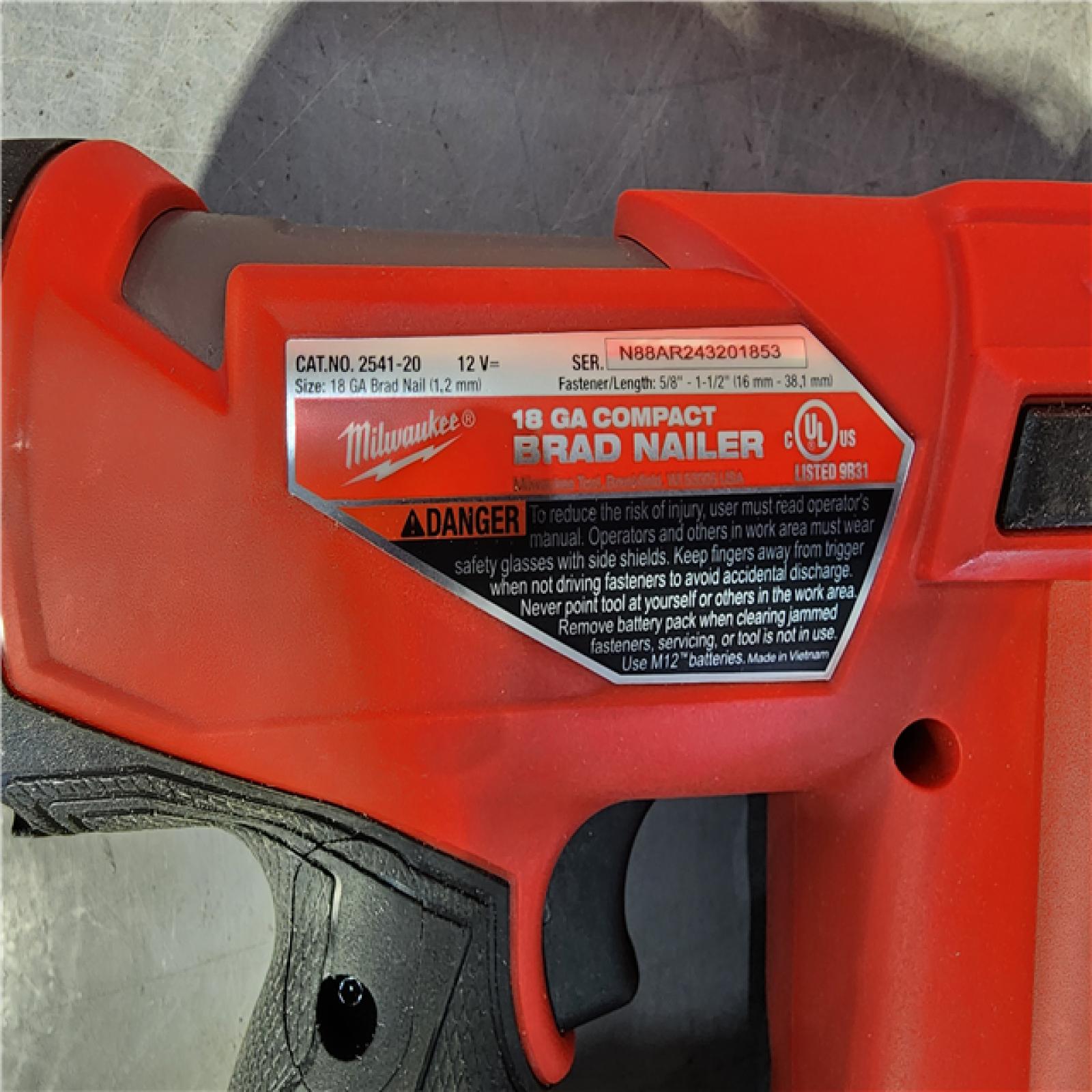 HOUSTON LOCATION - AS-IS M12 FUEL 12-Volt Lithium-Ion Brushless Cordless 18-Guage Compact Brad Nailer (Tool Only)