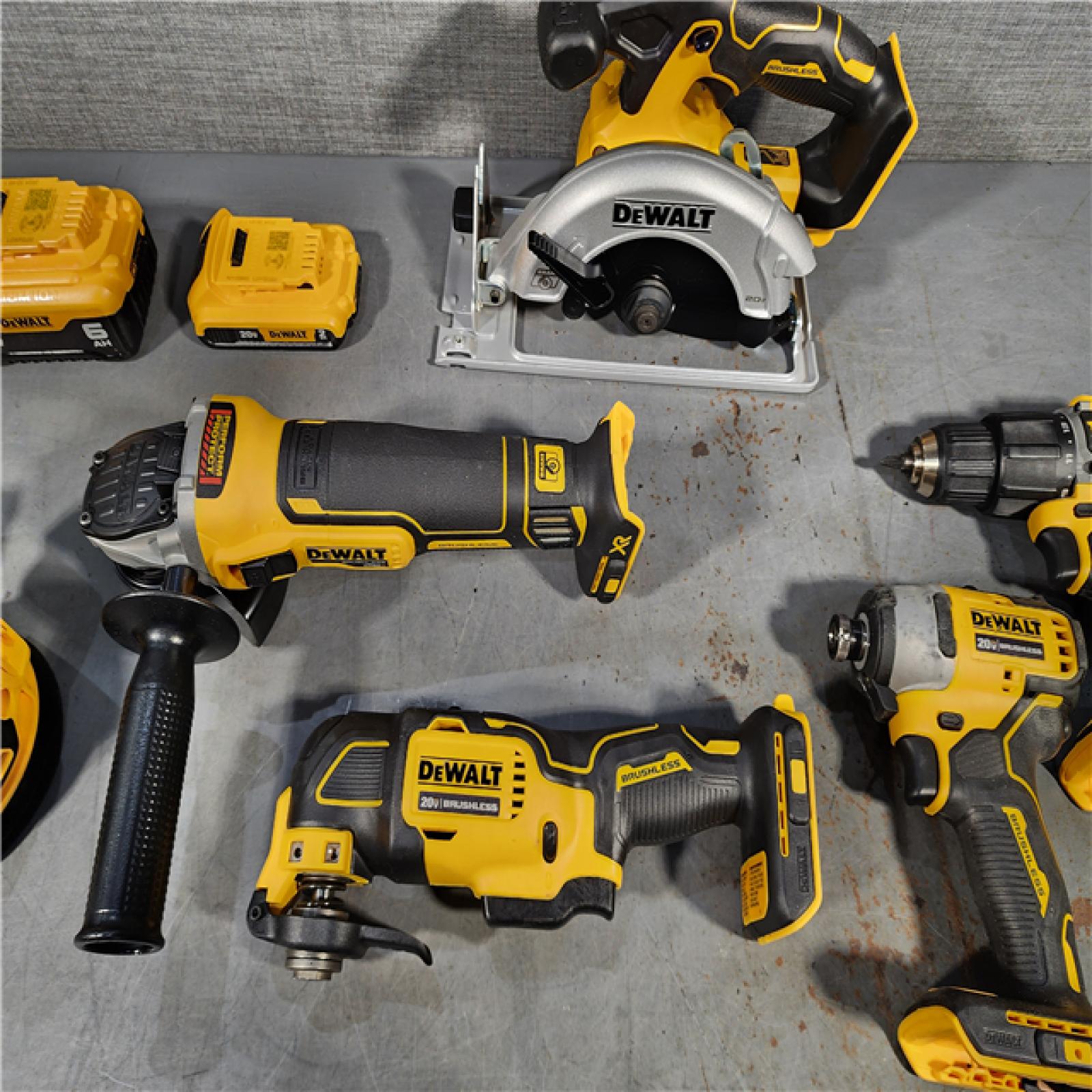 HOUSTON LOCATION - AS-IS Dewalt 20-Volt MAX ToughSystem Lithium-Ion 6-Tool Cordless Combo Kit