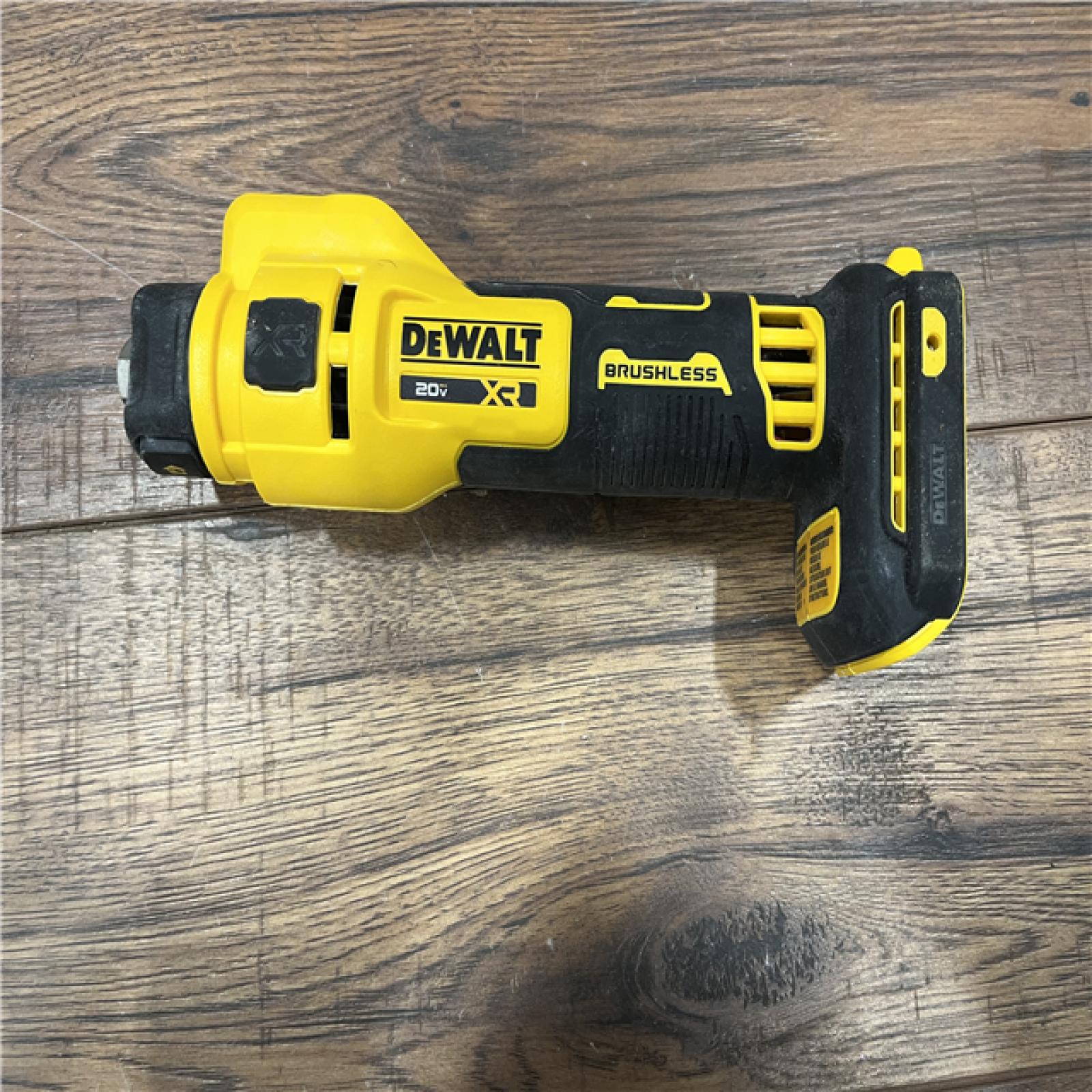 AS-IS DEWALT 20V MAX Cordless Cut Out Tool