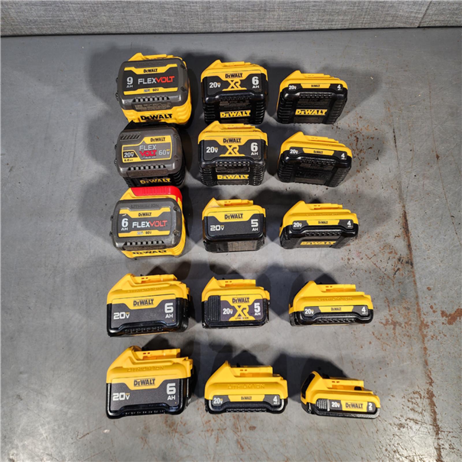 HOUSTON LOCATION - AS-IS DEWALT BATTERY PACK QTY - 15