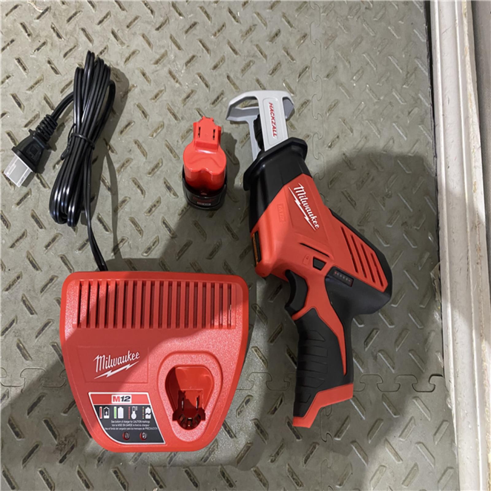 Houston location AS-IS Milwaukee 2420-21 - M12 Fuel Hackzall 1/2  12V 1.5Ah Cordless Straight Handle Reciprocating Saw Kit