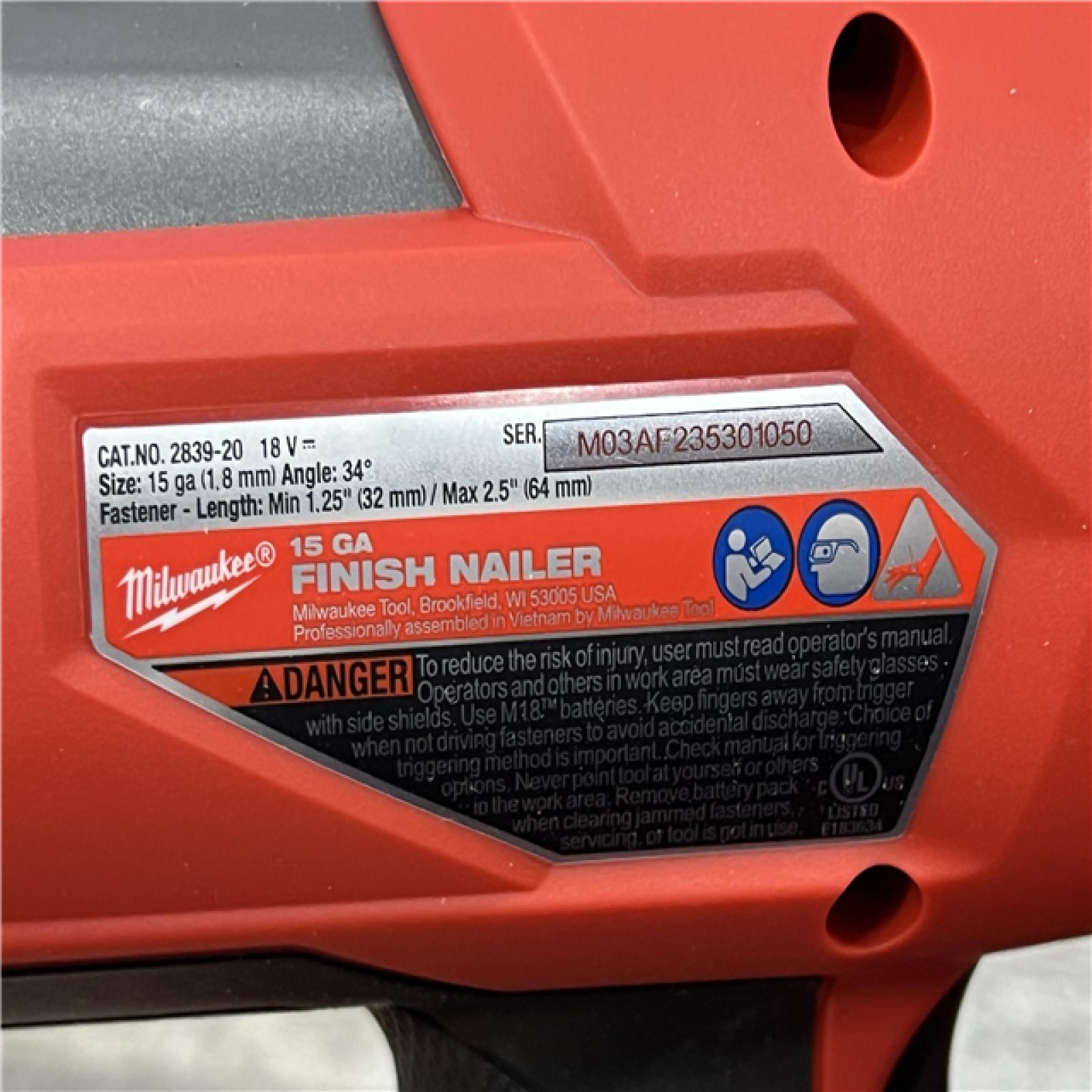 AS-IS Milwaukee 2839-20 M18 FUEL 15 Ga. 18 Volt Brushless Angled Finish Nailer