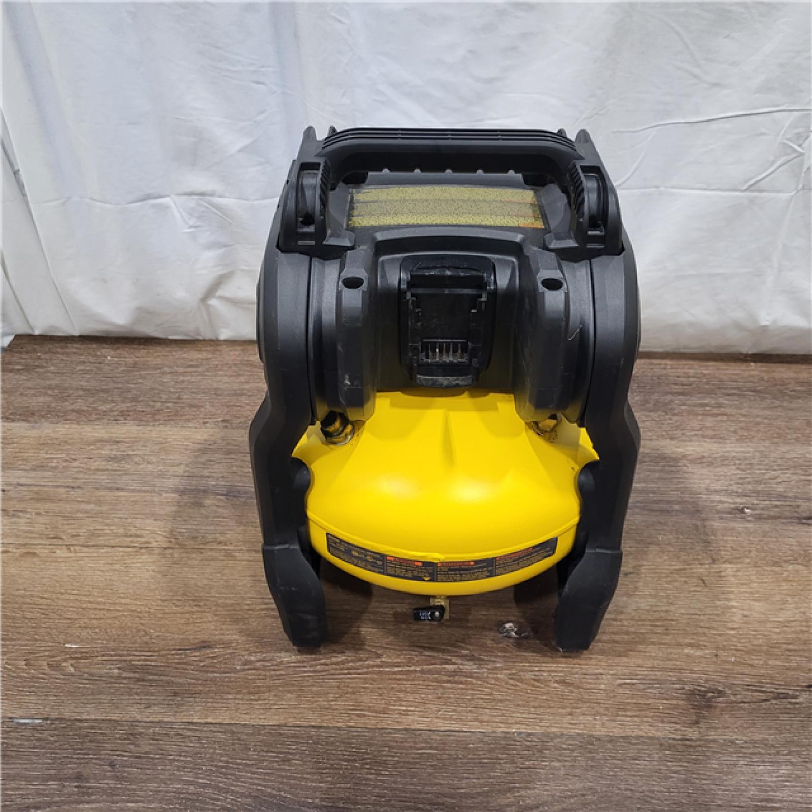 AS-IS DEWALT 20V MAX* 2-1/2 Gal. Brushless Cordless Air Compressor