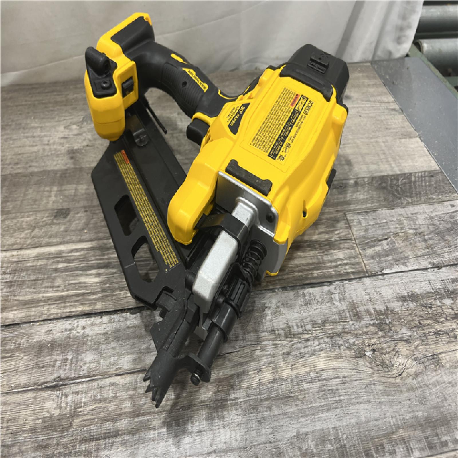 AS-IS DEWALT 20-Volt 30Â° Cordless Framing Nailer (Tool-Only)