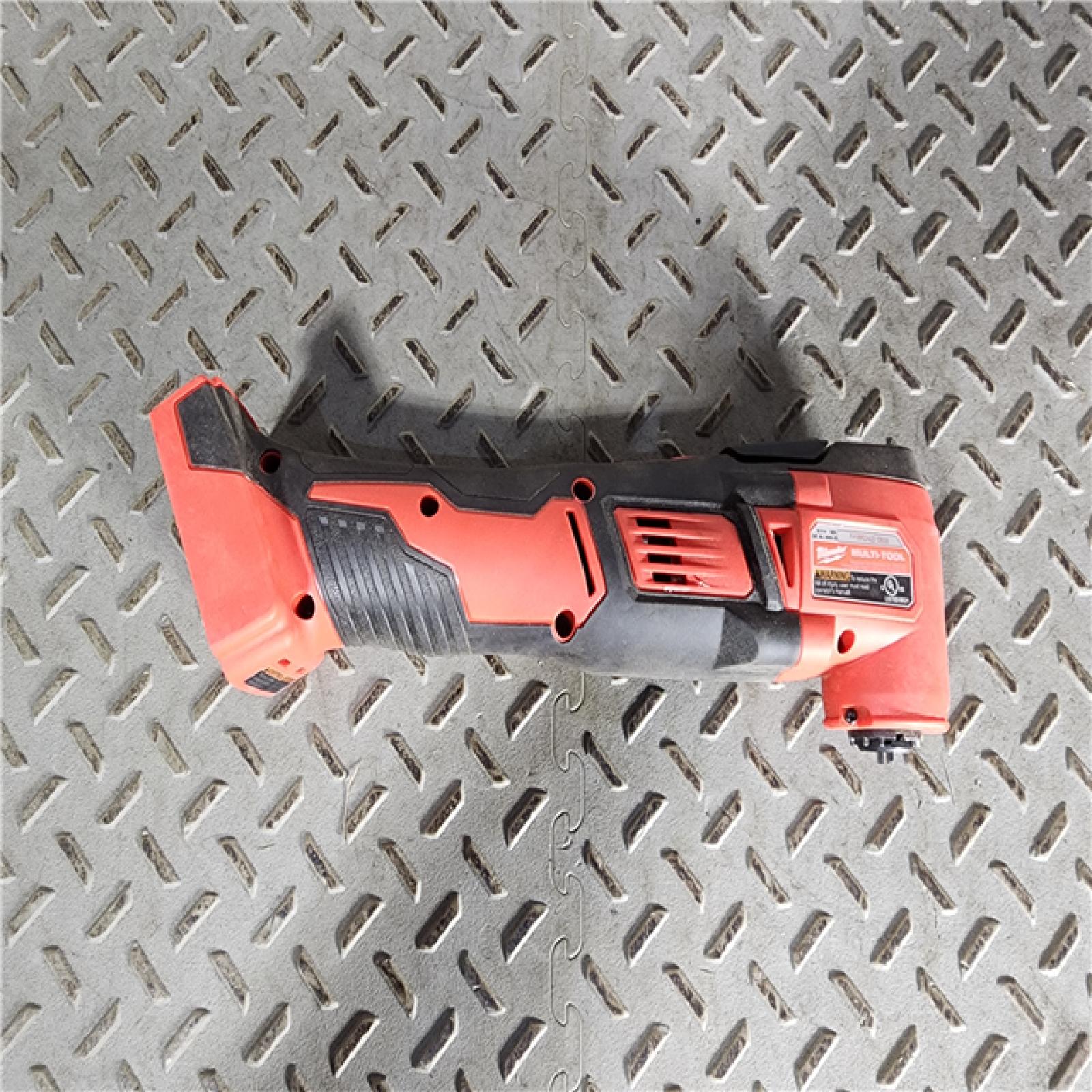 HOUSTON LOCATION - AS-IS Milwaukee 2626-20 M18 Lithium-Ion Cordless Multi-Tool (Tool Only)