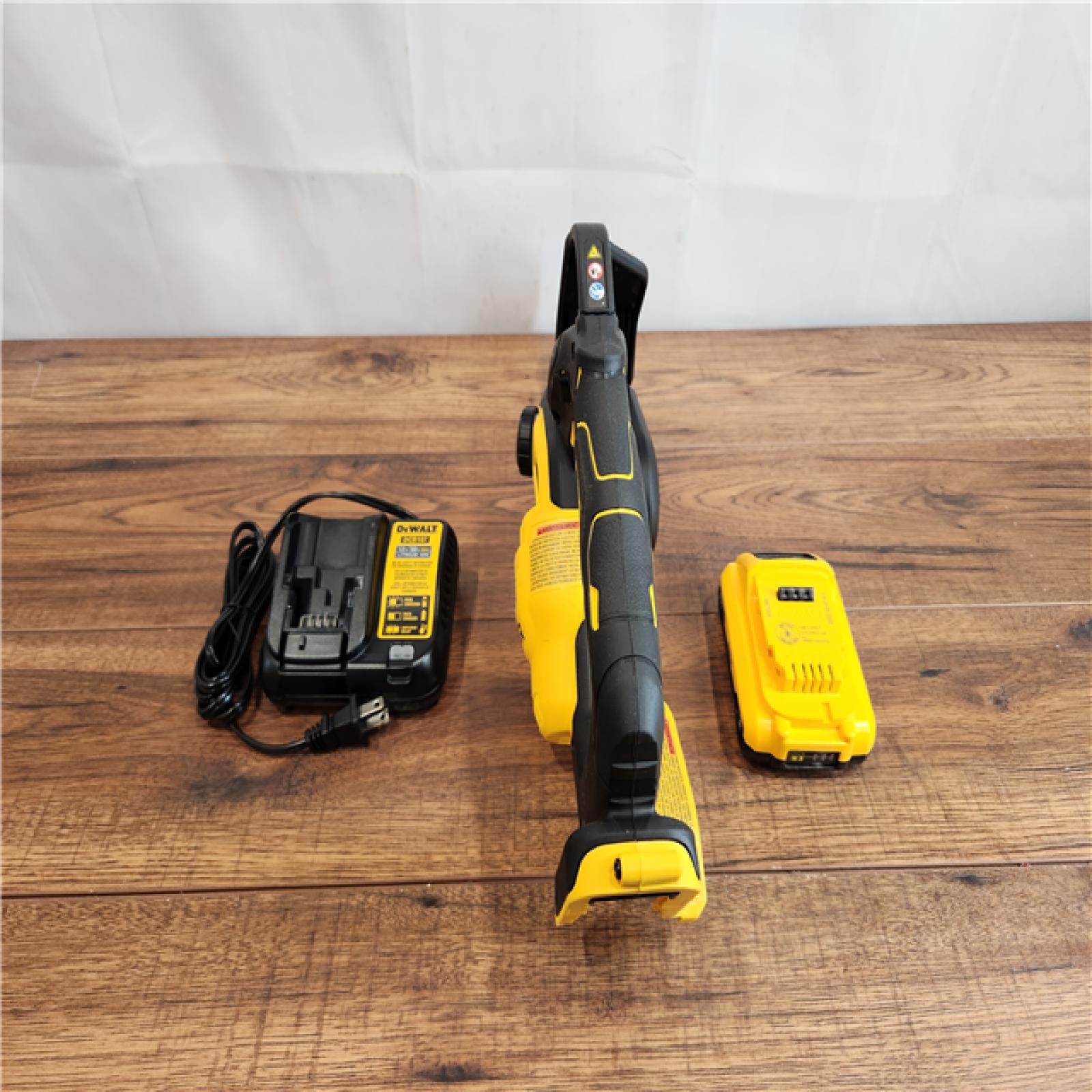 AS-IS DEWALT 20-Volt Lithium-Ion 8 in. Pruning Chainsaw Kit