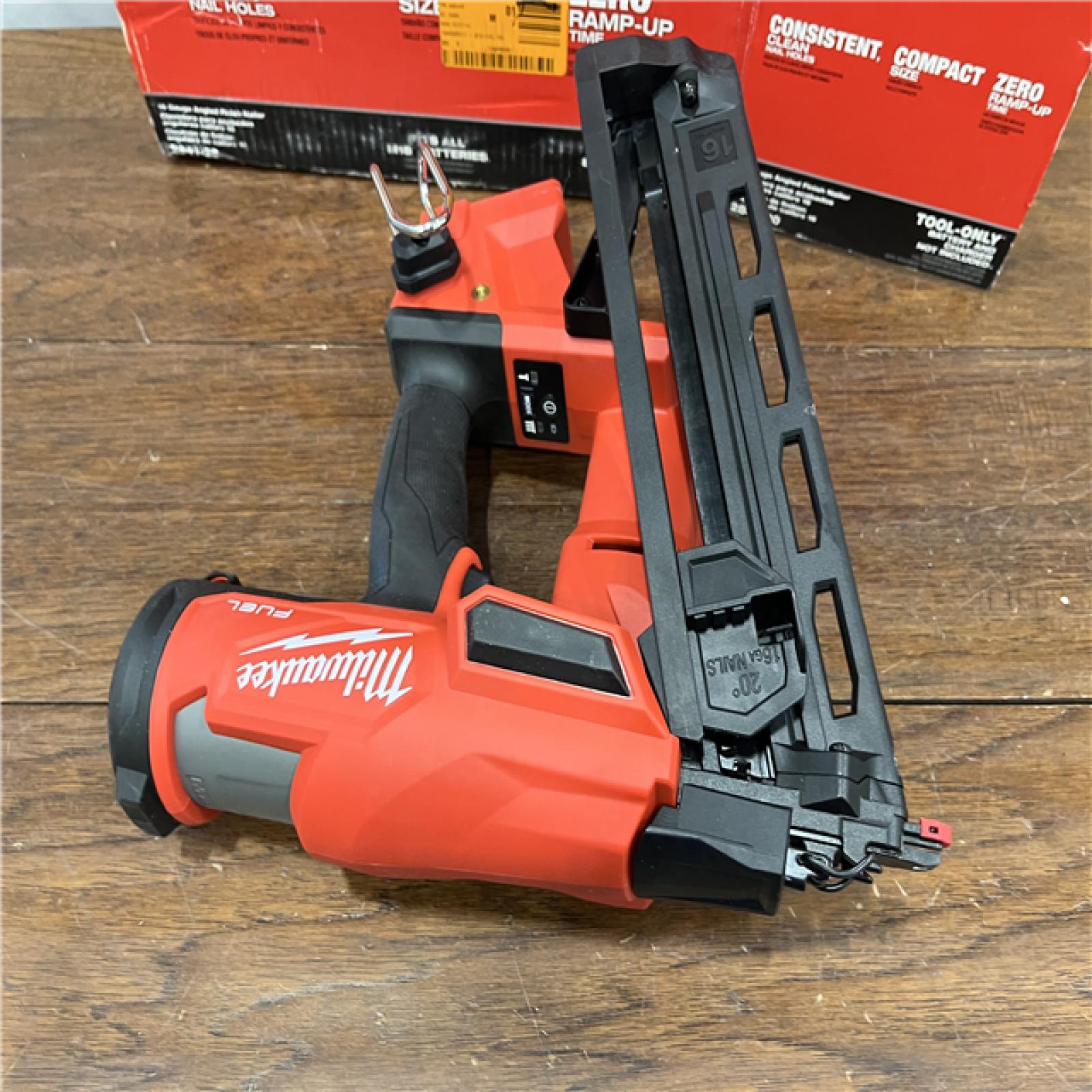 AS-ISMilwaukee 2841-20 18V Cordless Gen II 16 Gauge Angled Finish Nailer (Tool Only)