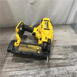 AS-IS DEWALT 20V MAX XR 18 Gauge Brad Nailer Kit