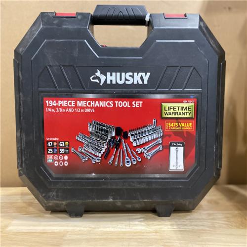 LIKE NEW! -Husky Mechanics Tool Set (194-Piece)