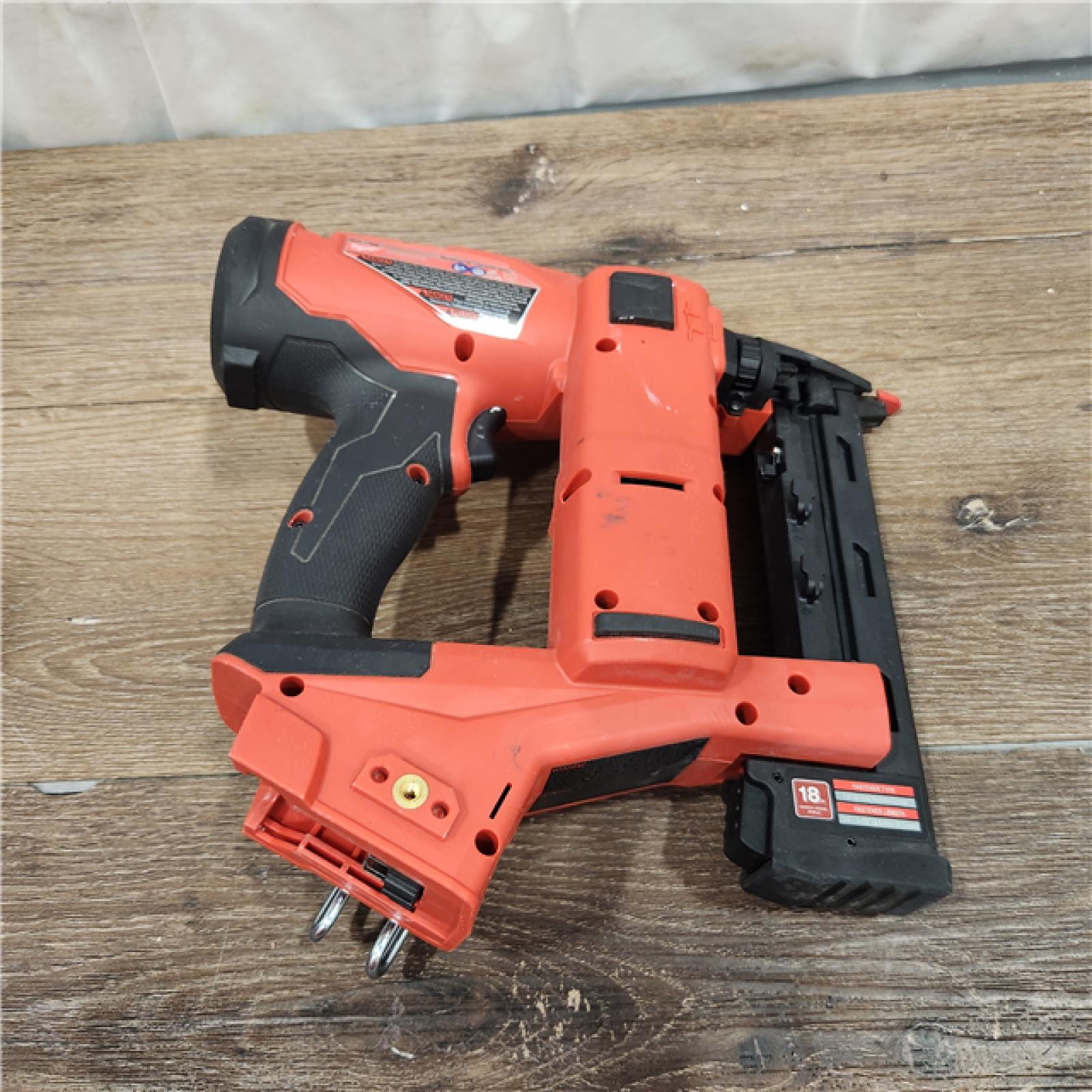 AS-IS M18 FUEL 18-Volt Lithium-Ion Brushless Cordless 18-Gauge 1/4 in. Narrow Crown Stapler (Tool-Only)