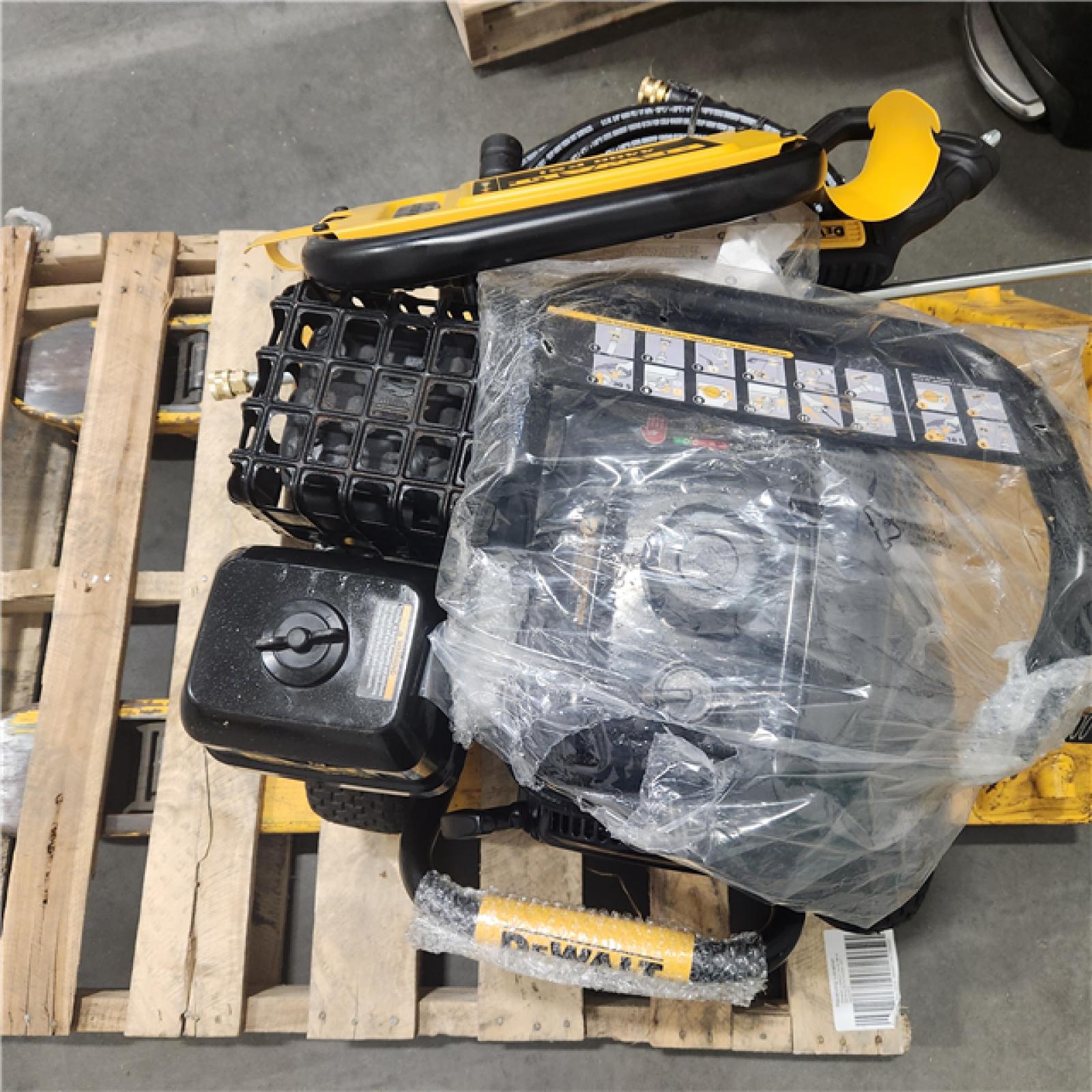 Dallas Location - As-Is DXPW61156 DEWALT Gas Pressure Washer 4400 PSI 4.0 GPM