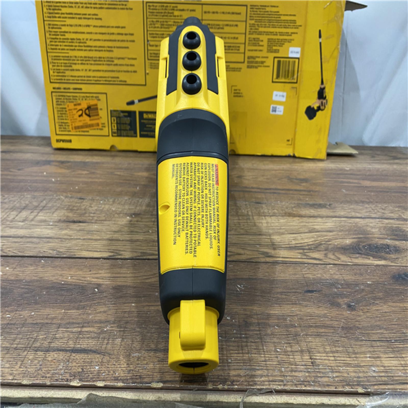 AS IS Dewalt 20V 550 PSI  1 GPM Cordless Power Cleaner W/ 4 Nozzles Tool-Only DCPW550B