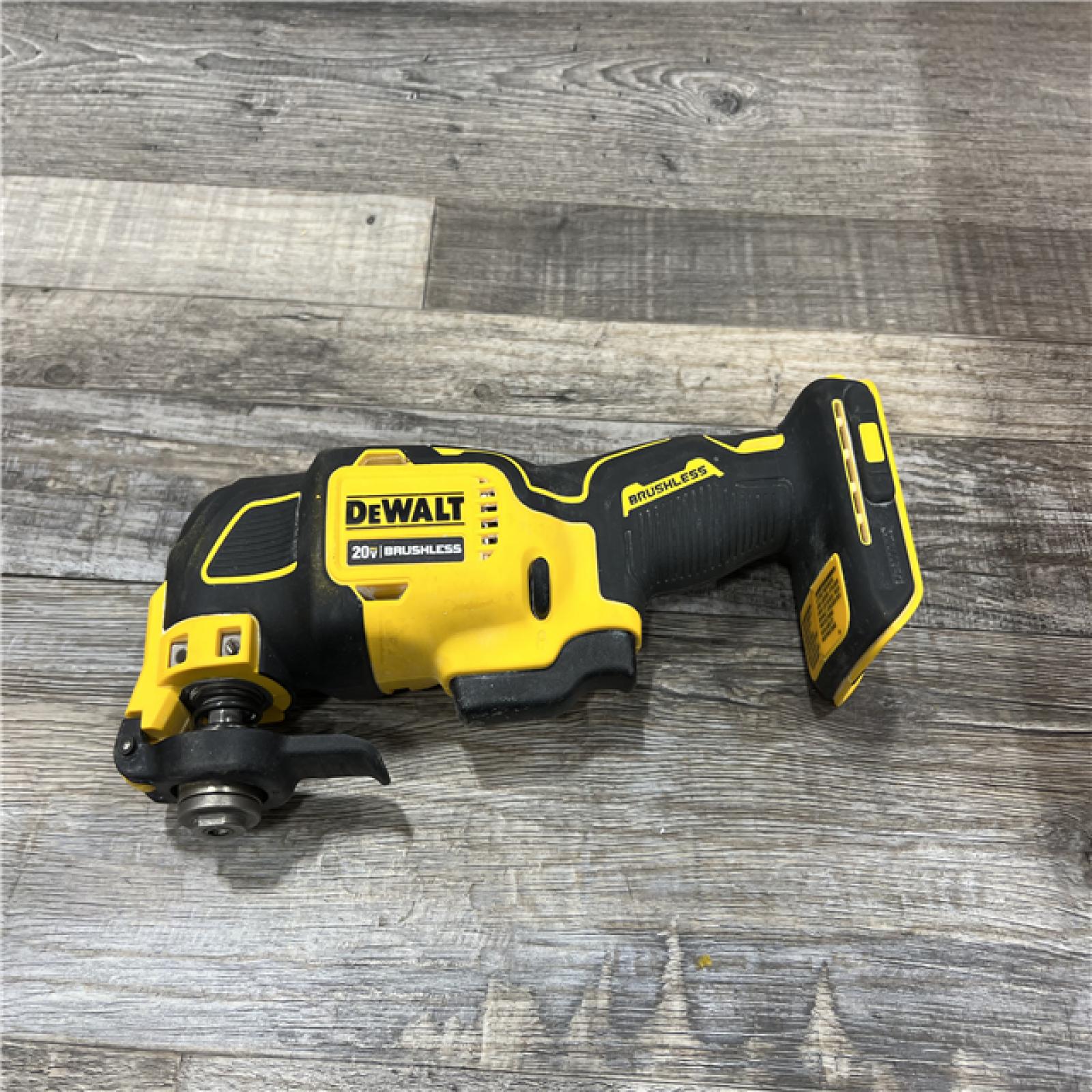 AS-IS DEWALT ATOMIC 20V MAX Cordless Brushless Oscillating Multi Tool (Tool Only)