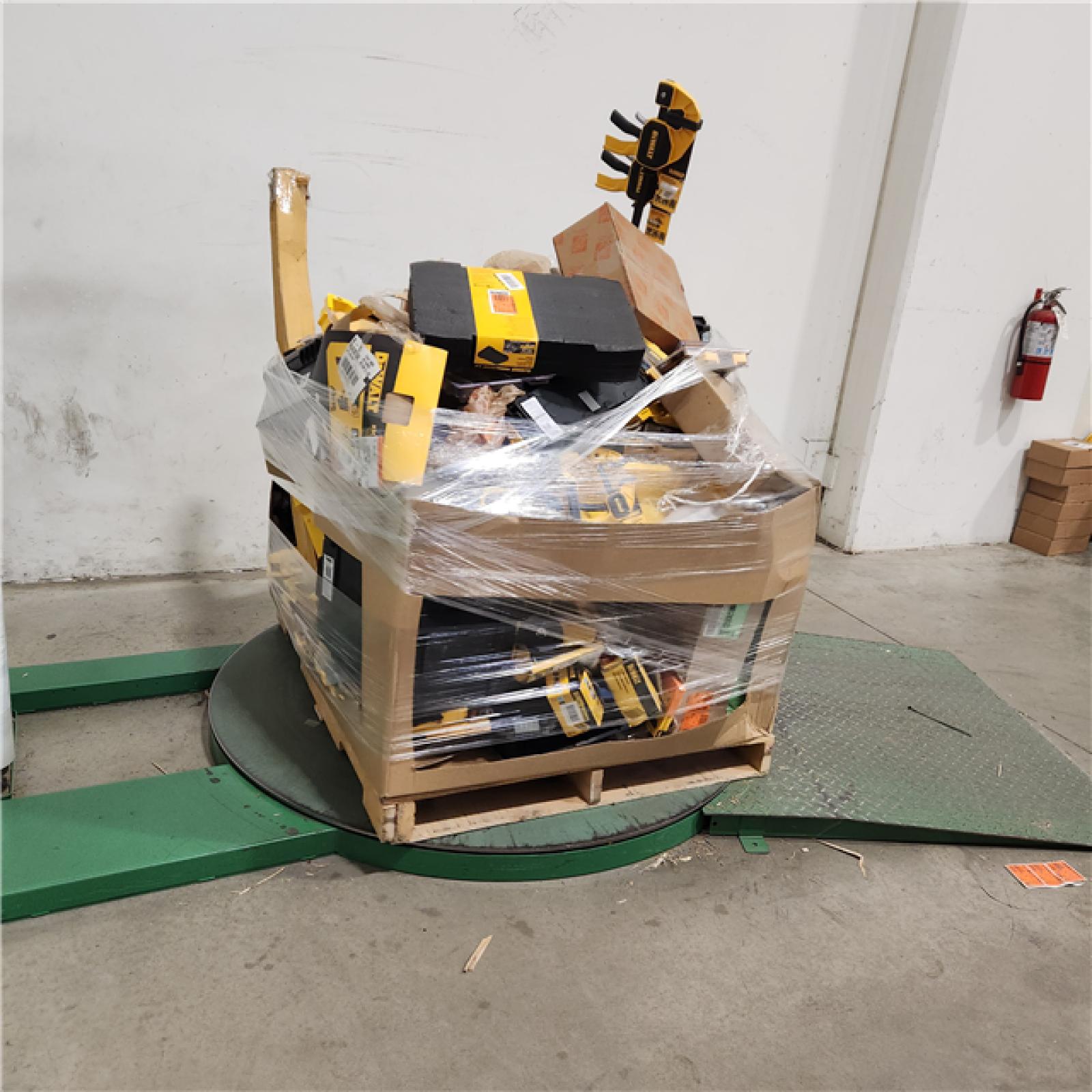 Dallas Location - As-Is DEWALT Tool Pallet