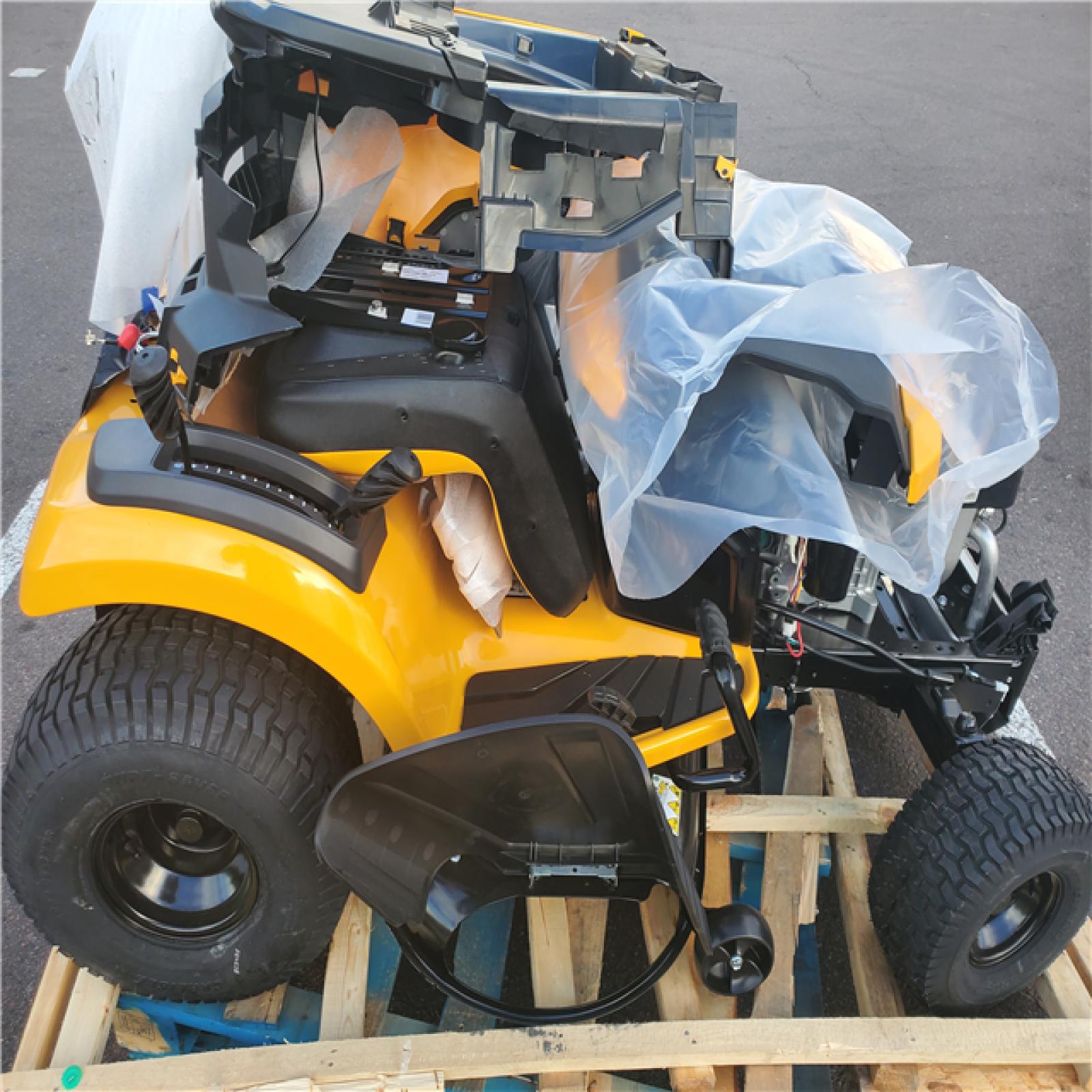 Phoenix Location NEW Cub Cadet XT1 Enduro LT 42 in. 19 HP Briggs and Stratton Engine Hydrostatic Drive Gas Riding Lawn Tractor(Front Plastic Damaged)