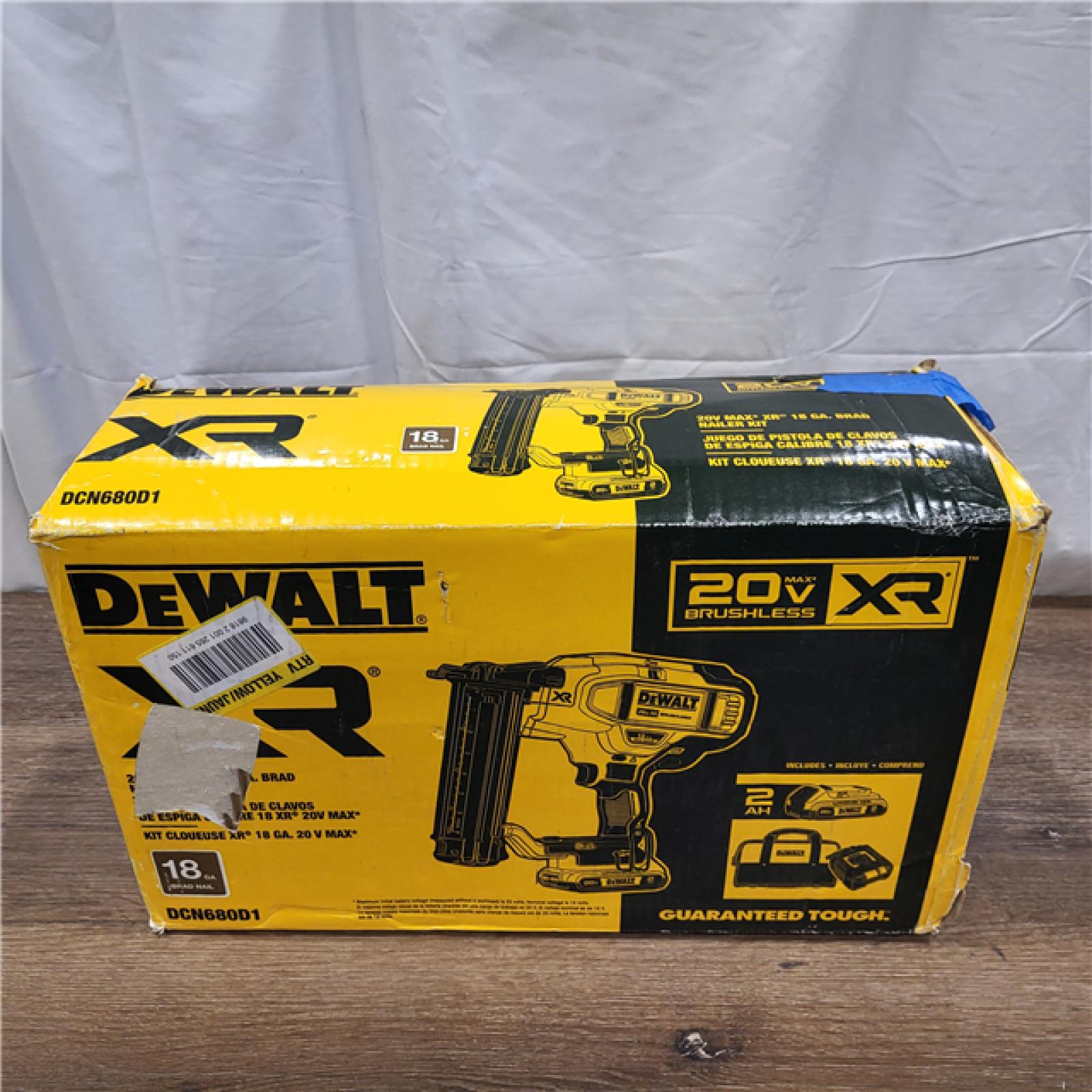 AS-IS DEWALT 20V MAX XR 18 Gauge Brad Nailer Kit