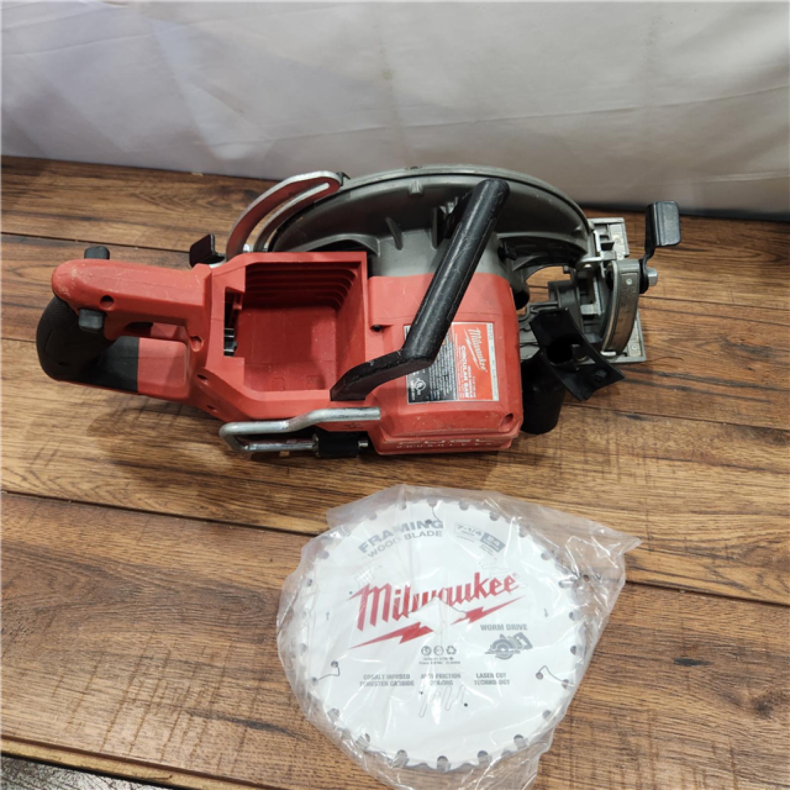 AS-IS Milwaukee 2830-20 Rear Handle Circular Saw M18 FUEL 7-1/4  Cordless Brushless Tool Only