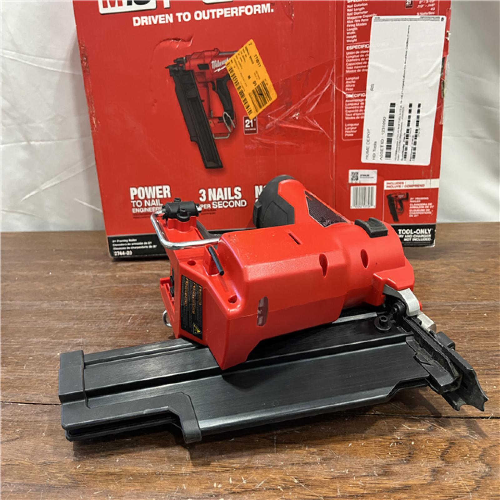 AS-ISMilwaukee 2744-20 M18 FUEL 3-1/2 in. 18-Volt 21-Degree Lithium-Ion Brushless Cordless Framing Nailer (Tool-Only) (Refurbished)