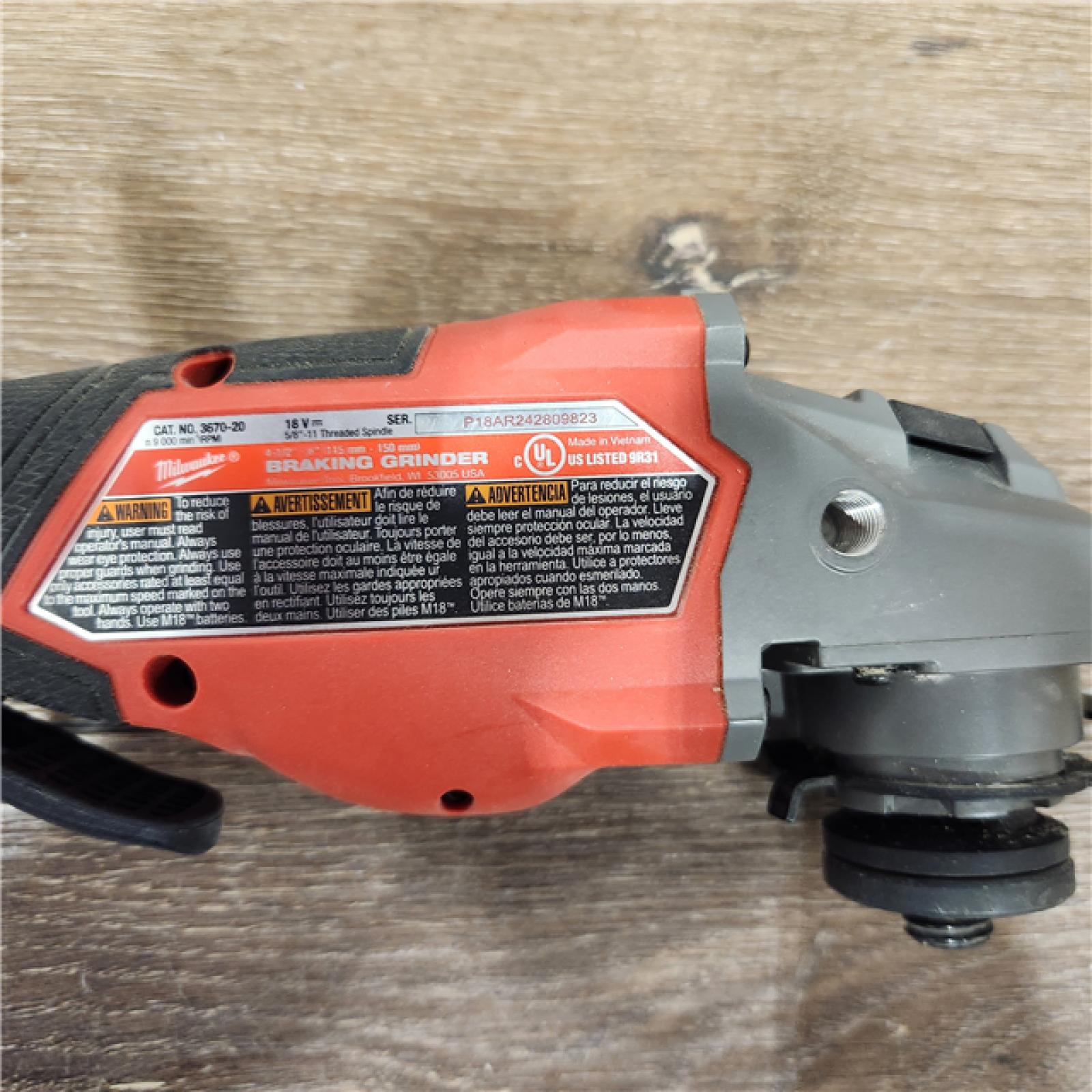 AS-IS Milwaukee M18 FUEL 4-1/2-6 Braking Grinder, Paddle Switch