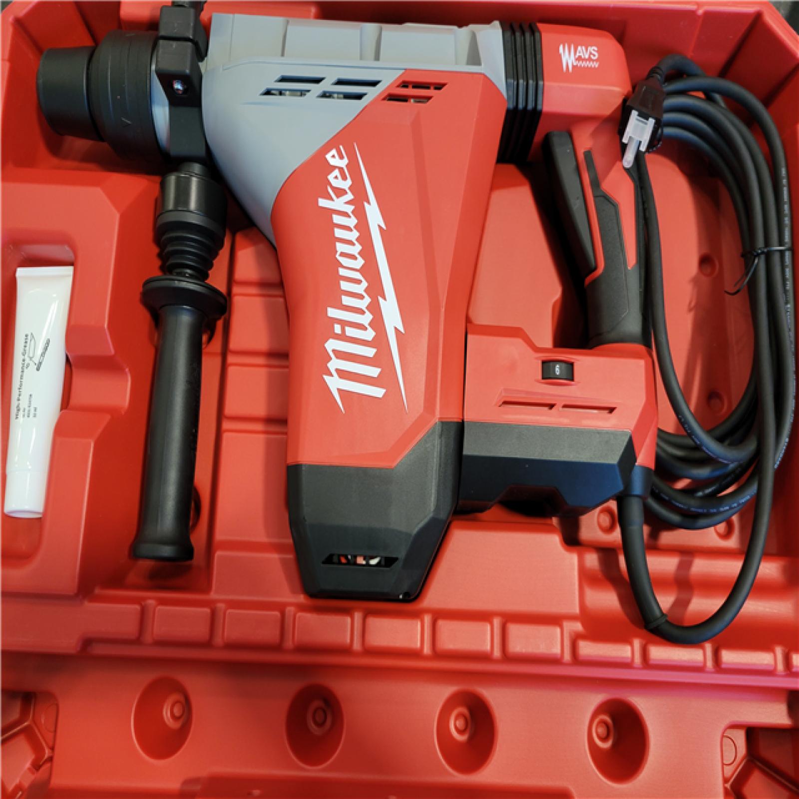 CALIFORNIA NEW MILWAUKEE 1-3/4 SDS MAX ROTARY HAMMER