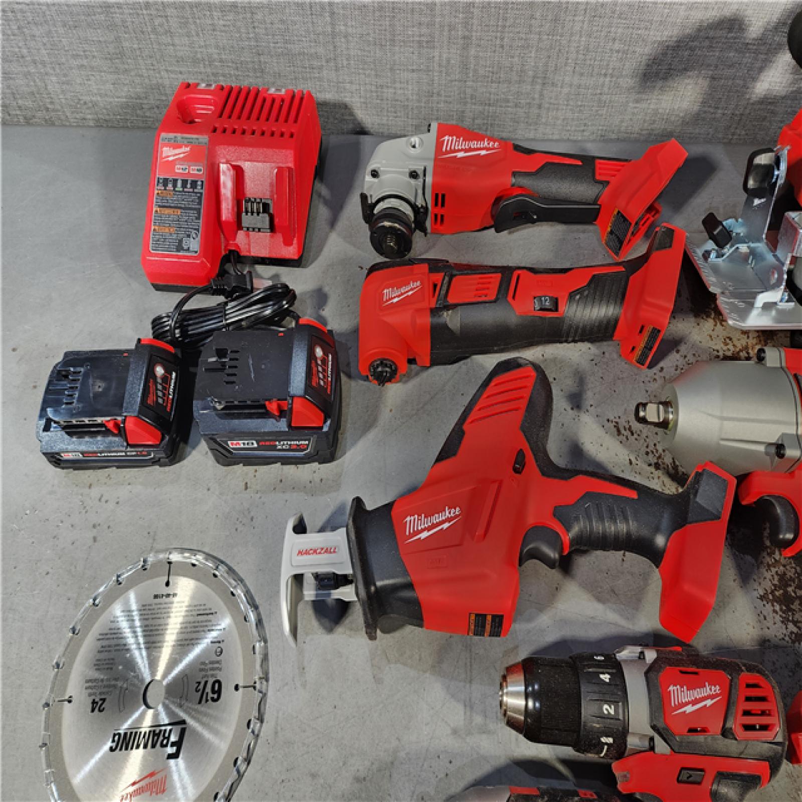 HOUSTON LOCATION - AS-IS (APPEARS LIKE NEW) M18 18-Volt Lithium-Ion Cordless Combo Kit 9-Tool with 2-Batteries, Charger and Tool Bag