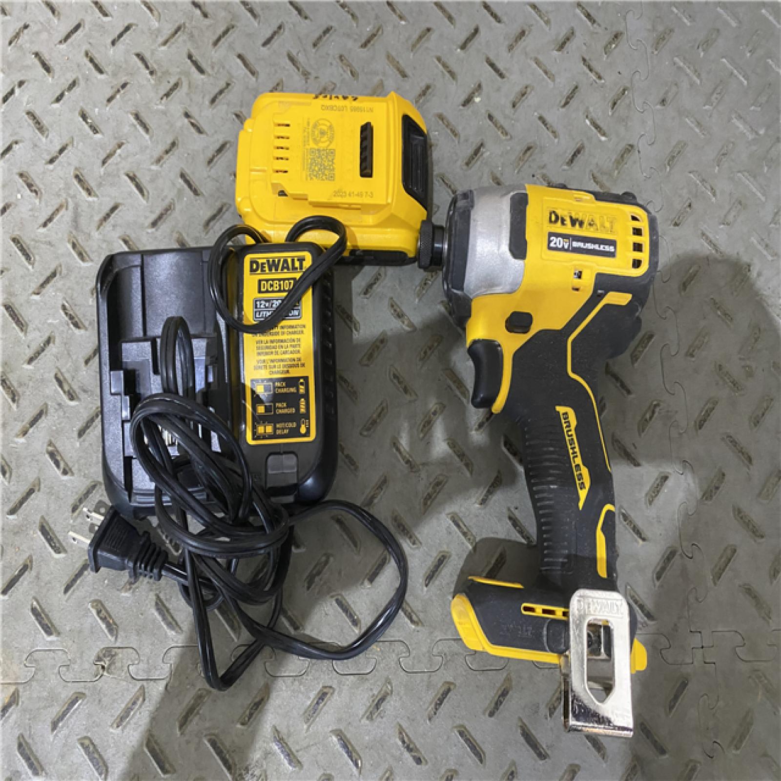 Houston location AS-IS DEWALT ATOMIC 20V MAX* Brushless Cordless Compact 1/4 in. Impact Driver Kit