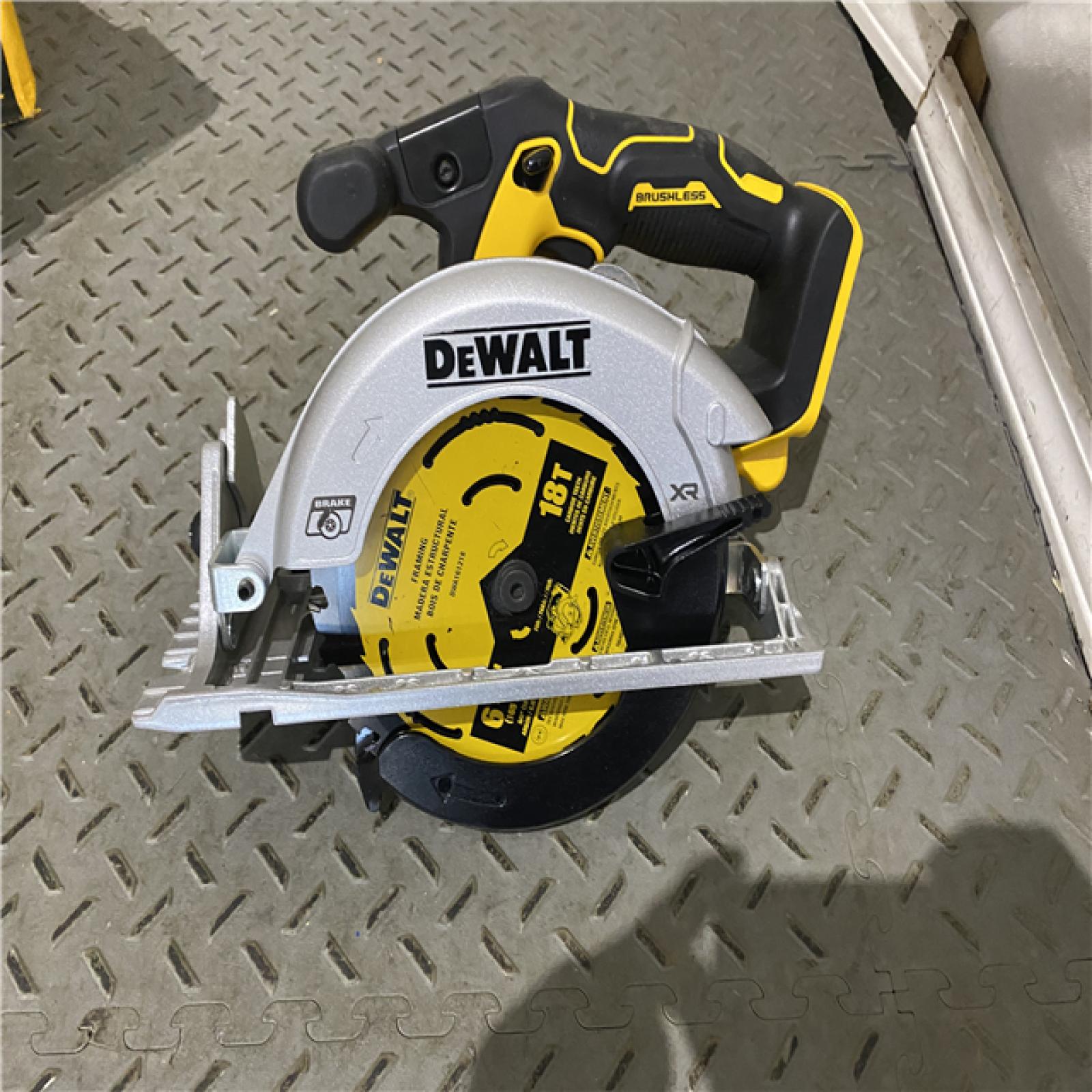 Houston location AS-IS DeWALT DCS565B 20V Max Brushless 6.5   Cordless Circular Saw