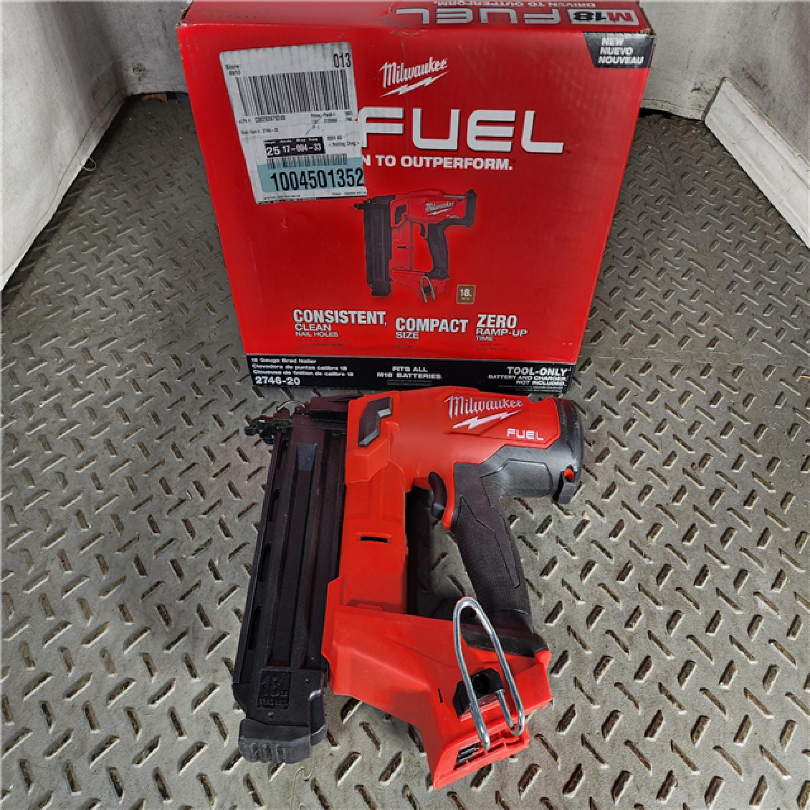 HOUSTON LOCATION - AS-IS Milwaukee M18 Fuel 18V Brushless 18-Gauge Brad Nailer 2746-20 (Bare Tool)