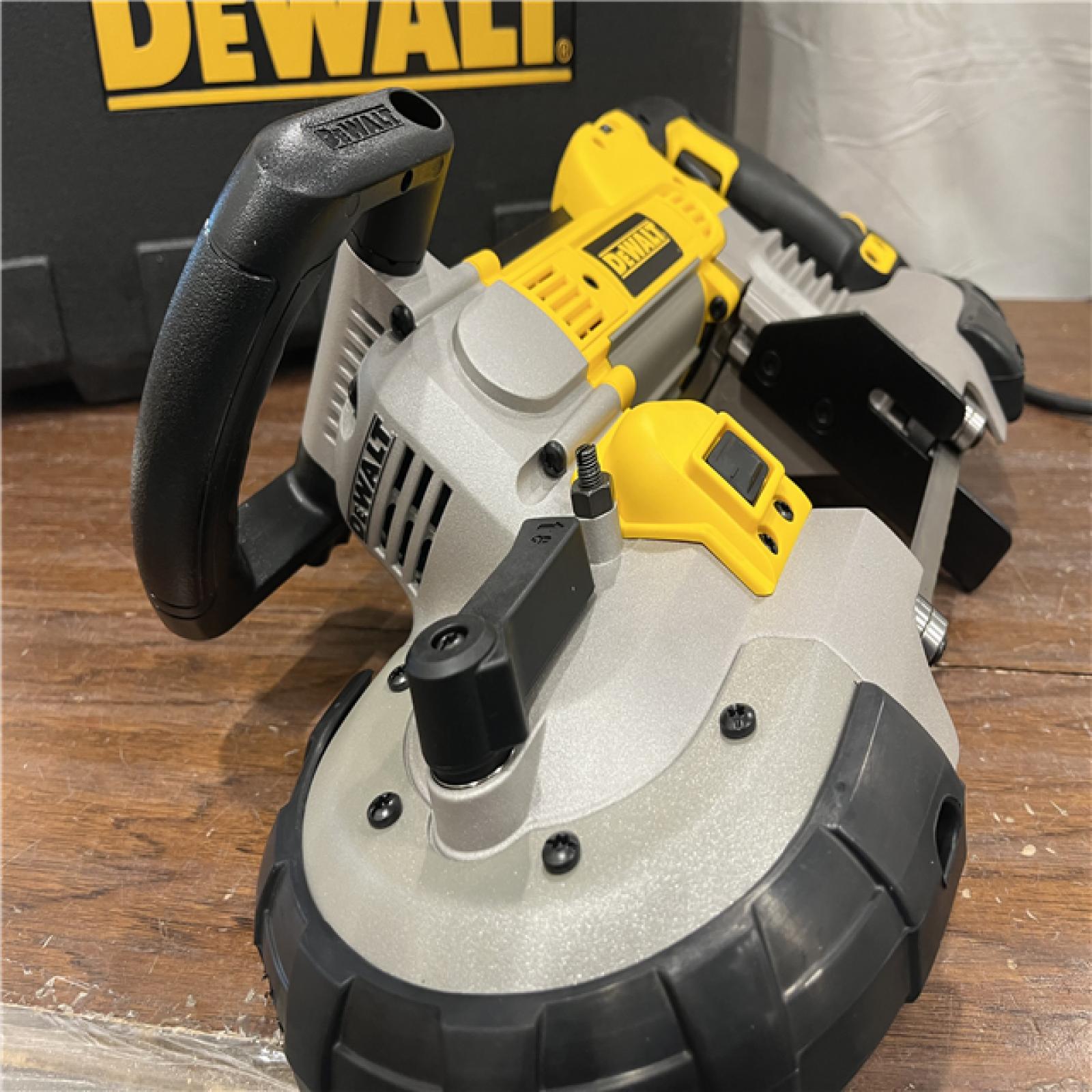 AS-ISDeWalt 10 Amp Deep Cut Band Saw Kit