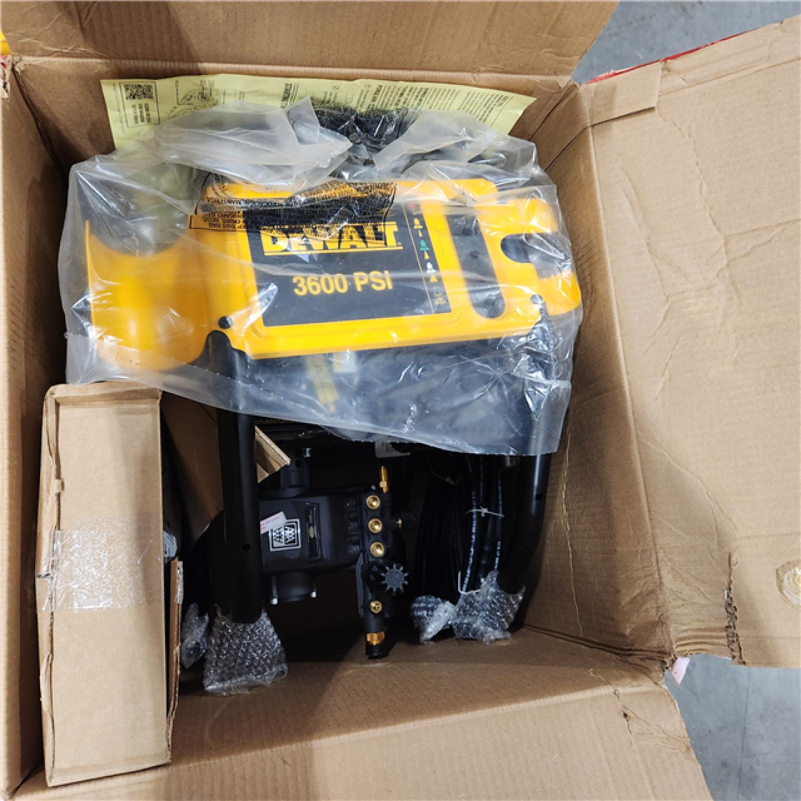 Dallas Location - As-Is DeWalt DXPW61299 3600 PSI 2.5 GPM Gas Pressure Washer(Lot Of 2)