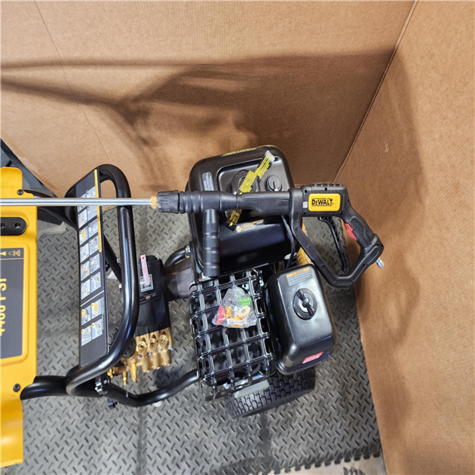 HOUSTON LOCATION - AS-IS DEWALT 4400 PSI 4.0 GPM Cold Water Gas Pressure Washer