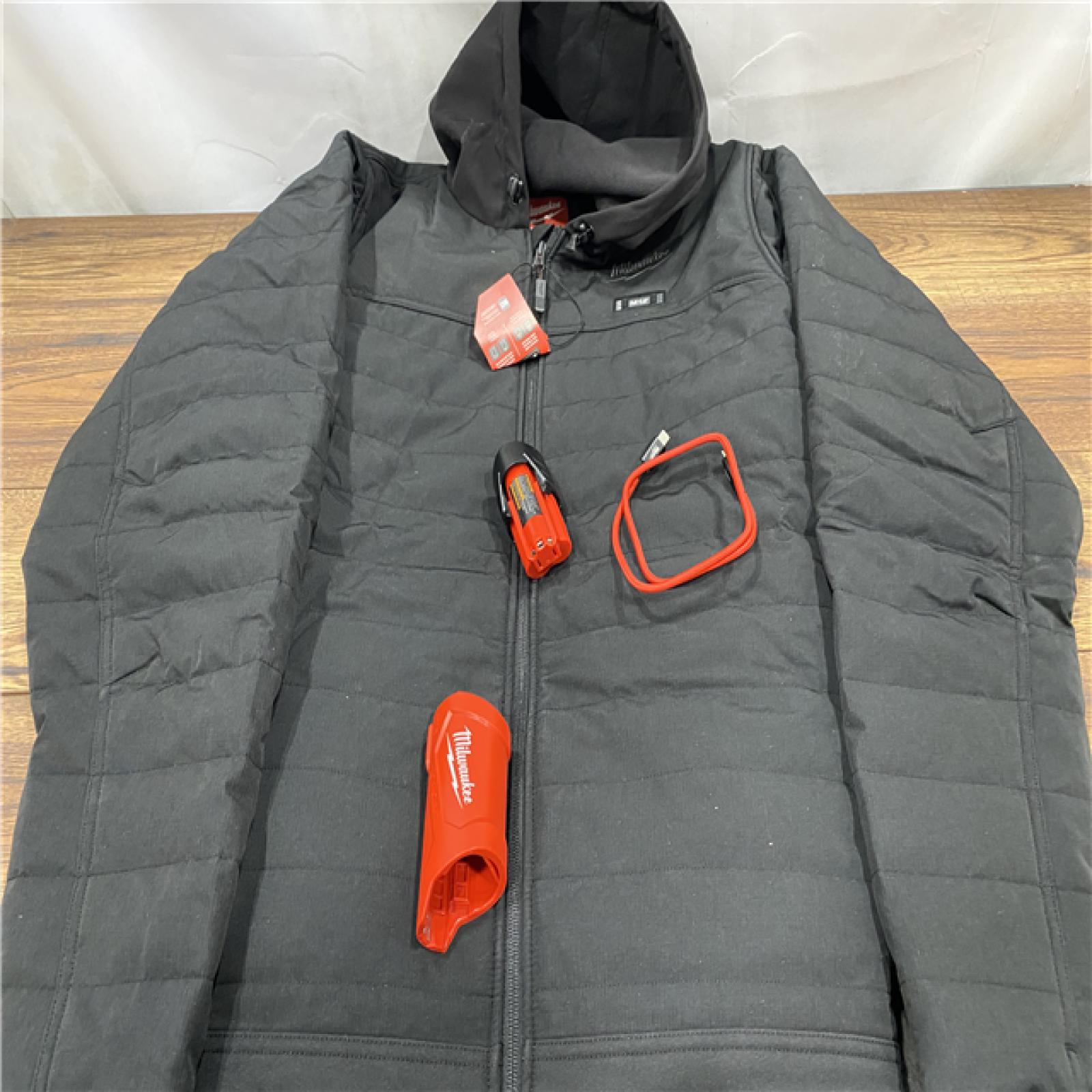 AS IS Milwaukee Men's M12 Heated AXIS Jacket