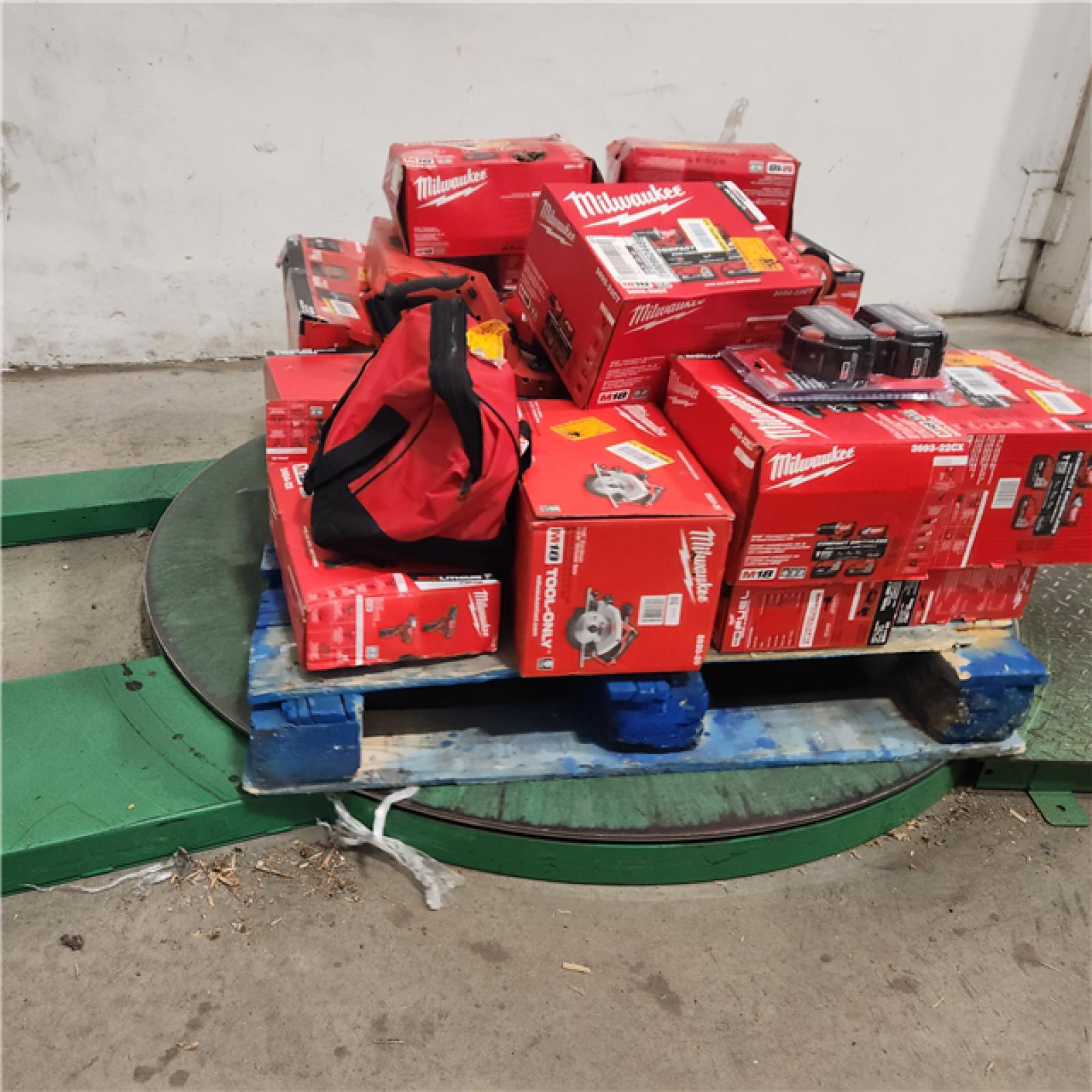 Dallas Location - As-Is MILWAUKEE Tool Pallet