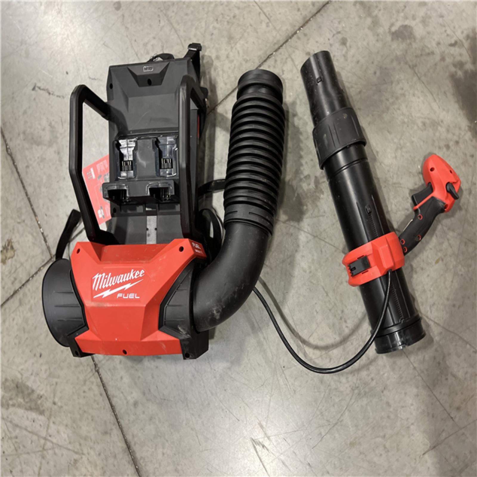 AS-IS  - Milwaukee M18 FUEL 155 MPH 650 CFM 18-Volt Lithium-Ion Brushless Cordless Dual Battery Backpack Blower (Tool Only)