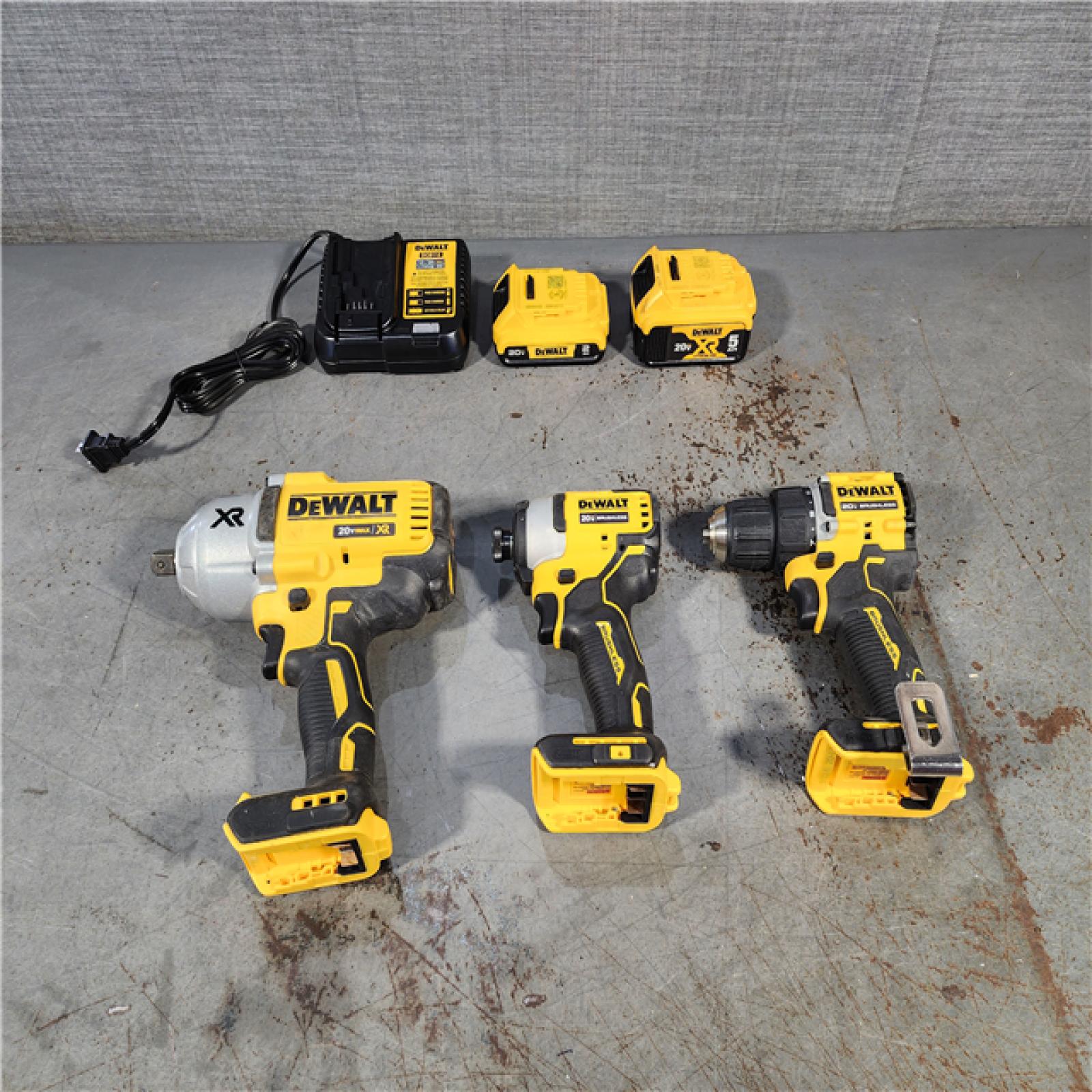 HOUSTON LOCATION - AS-IS DEWALT 3 TOOL COMBO KIT W/ (2) BATTERY & CHARGER