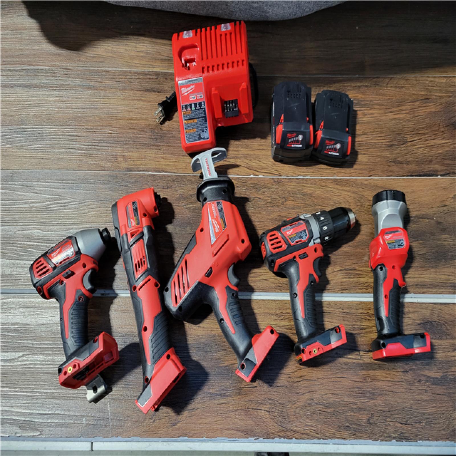 CALIFORNIA NEW MILWAUKEE M18 5-TOOL COMBO KIT (2 BATTERIES, 1 CHARGER, AND BAG INCLUDED)