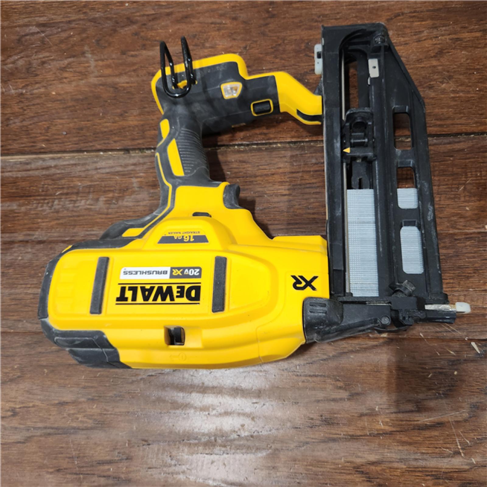 AS-IS 20V MAX XR 16-Gauge Lithium-Ion Cordless Finish Nailer (Tool Only)