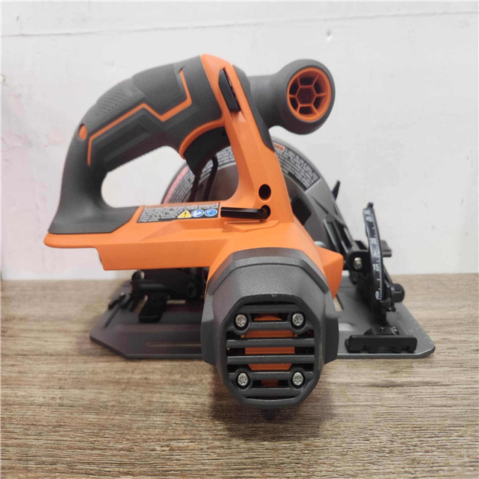 Phoenix Location NEW RIDGID 18V Cordless 1/2 in. Drill/Driver and 6-1/2 in. Circular Saw Combo Kit with 2.0 Ah and 4.0 Ah Battery, Charger, and Bag