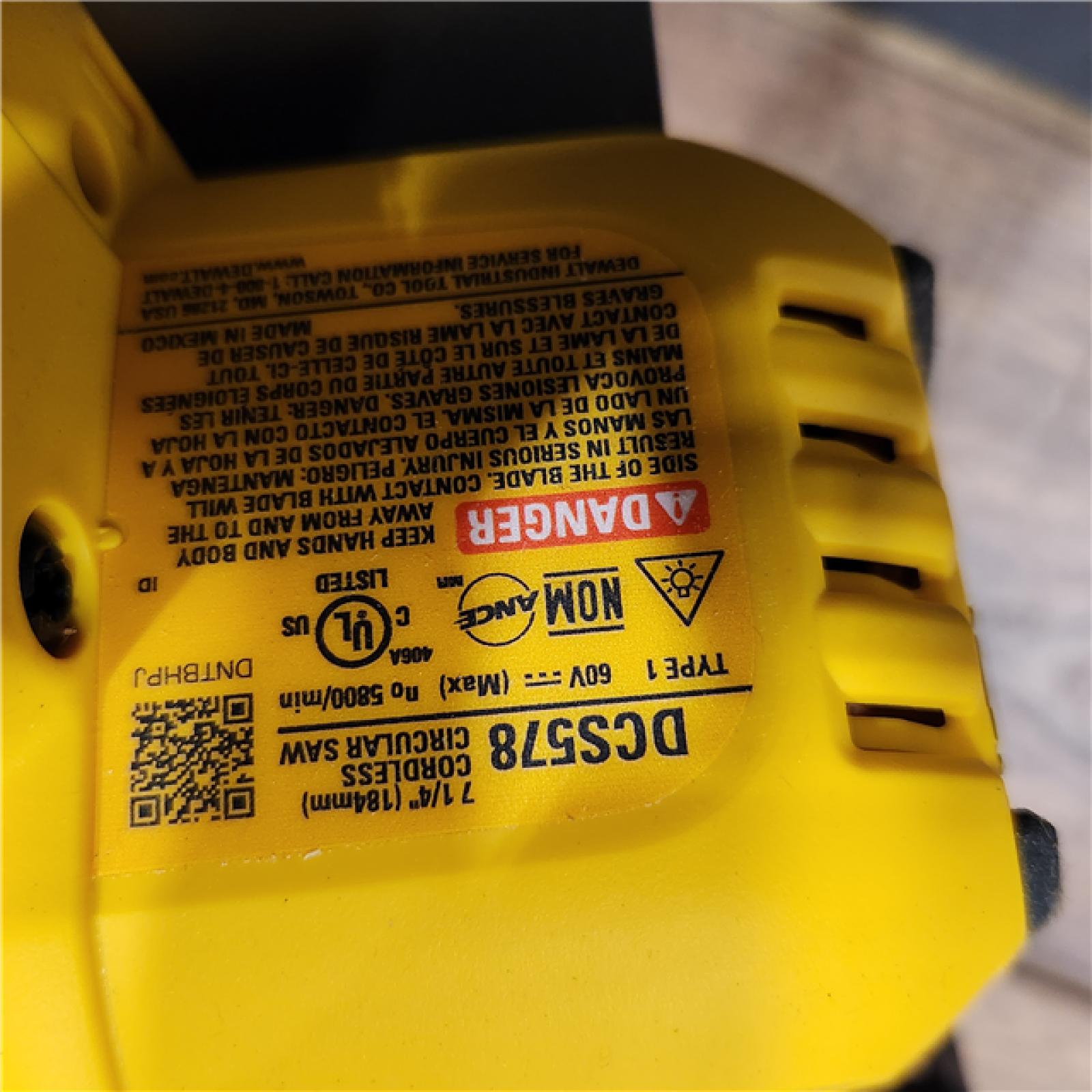 AS-IS DeWALT Flexvolt Max 7-1/4  60V Brushless Circular Saw DCS578B (Bare Tool)