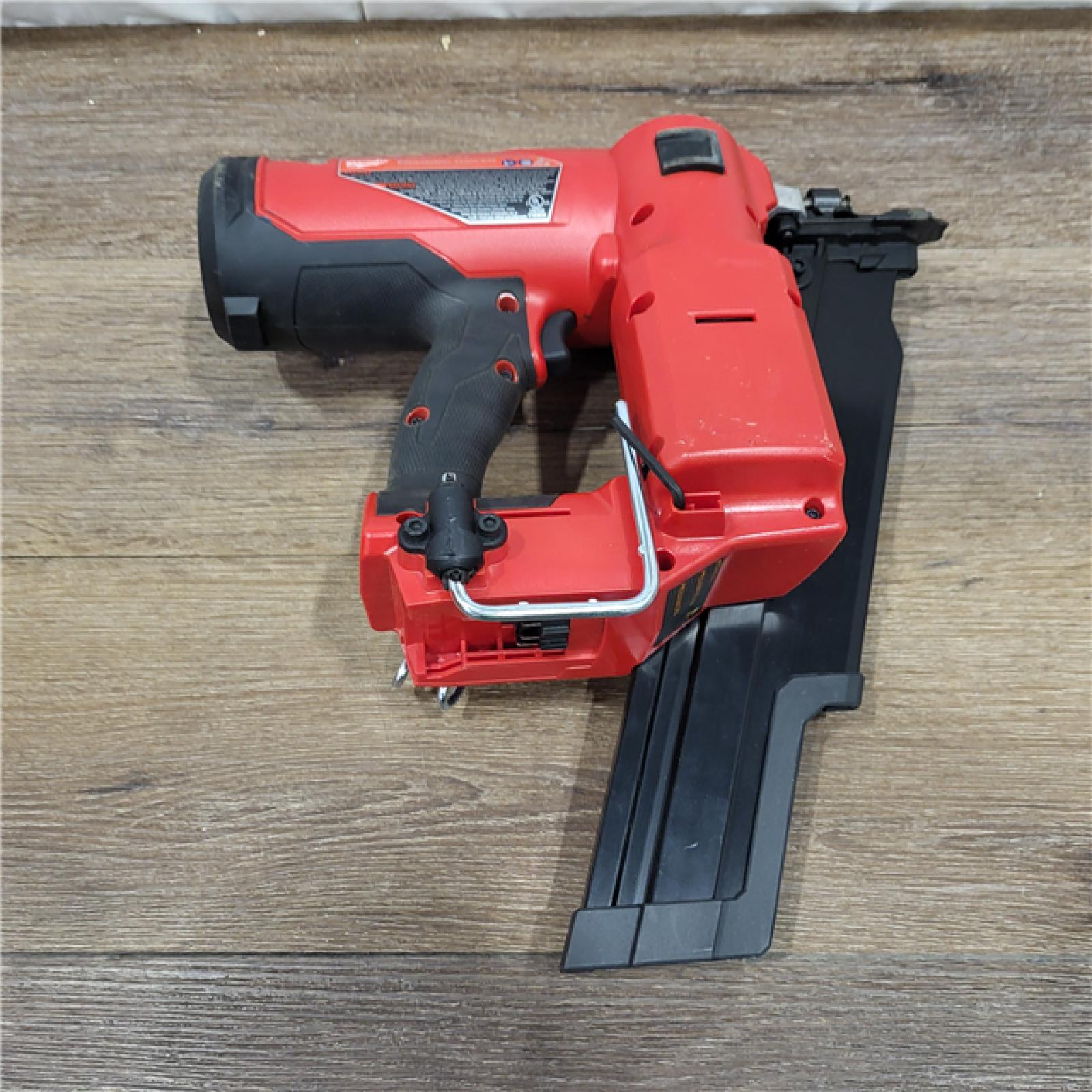 AS-IS Milwaukee 2744-20 M18 FUEL 21-Degree Cordless Framing Nailer (Tool Only)