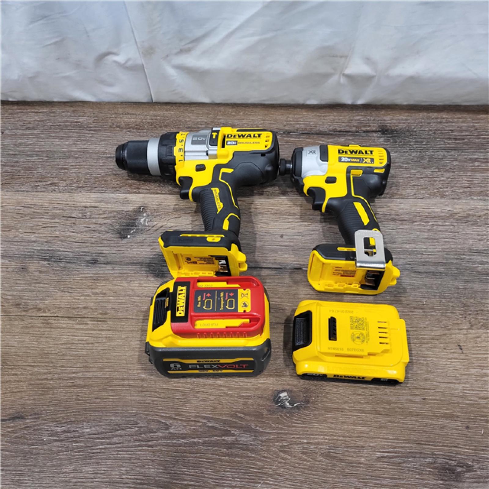 NEW! 20V MAX Cordless Brushless Hammer Drill/Driver 2 Tool Combo Kit with FLEXVOLT ADVANTAGE