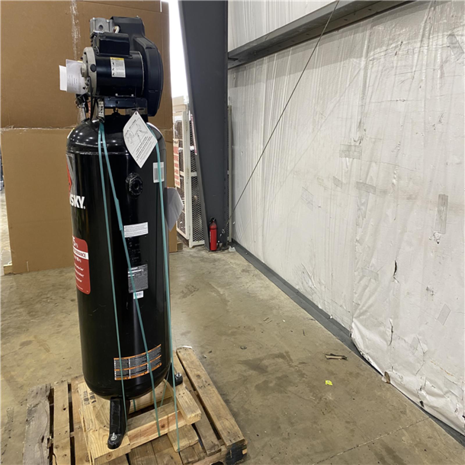 Houston Location - AS-IS Husky 60 Gallon 175psi Air Compressor