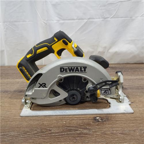 AS-IS 20V MAX Cordless Brushless 7-1/4 in. Sidewinder Style Circular Saw with FLEXVOLT ADVANTAGE (Tool Only)