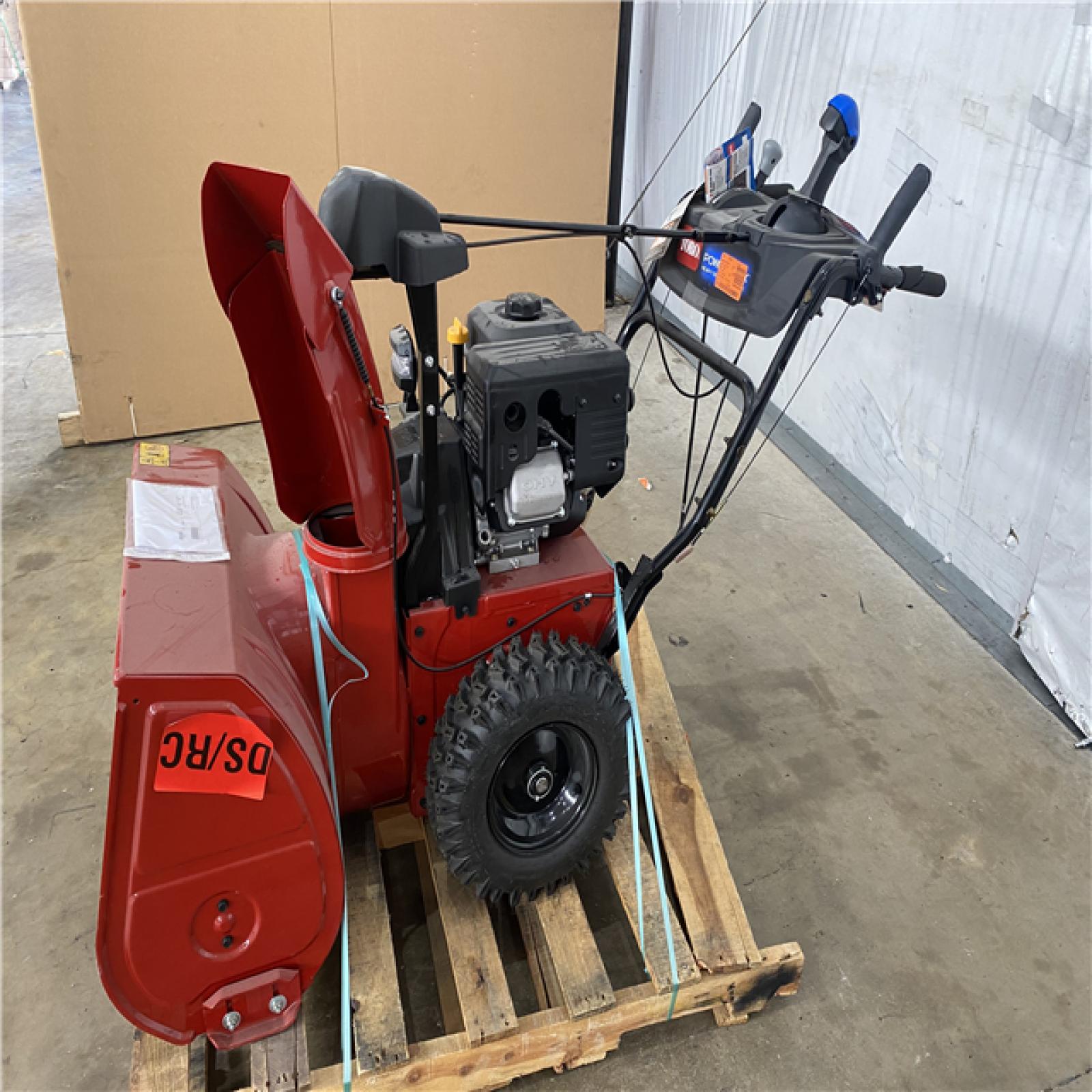 Houston Location AS IS - Toro 252cc Snowblower