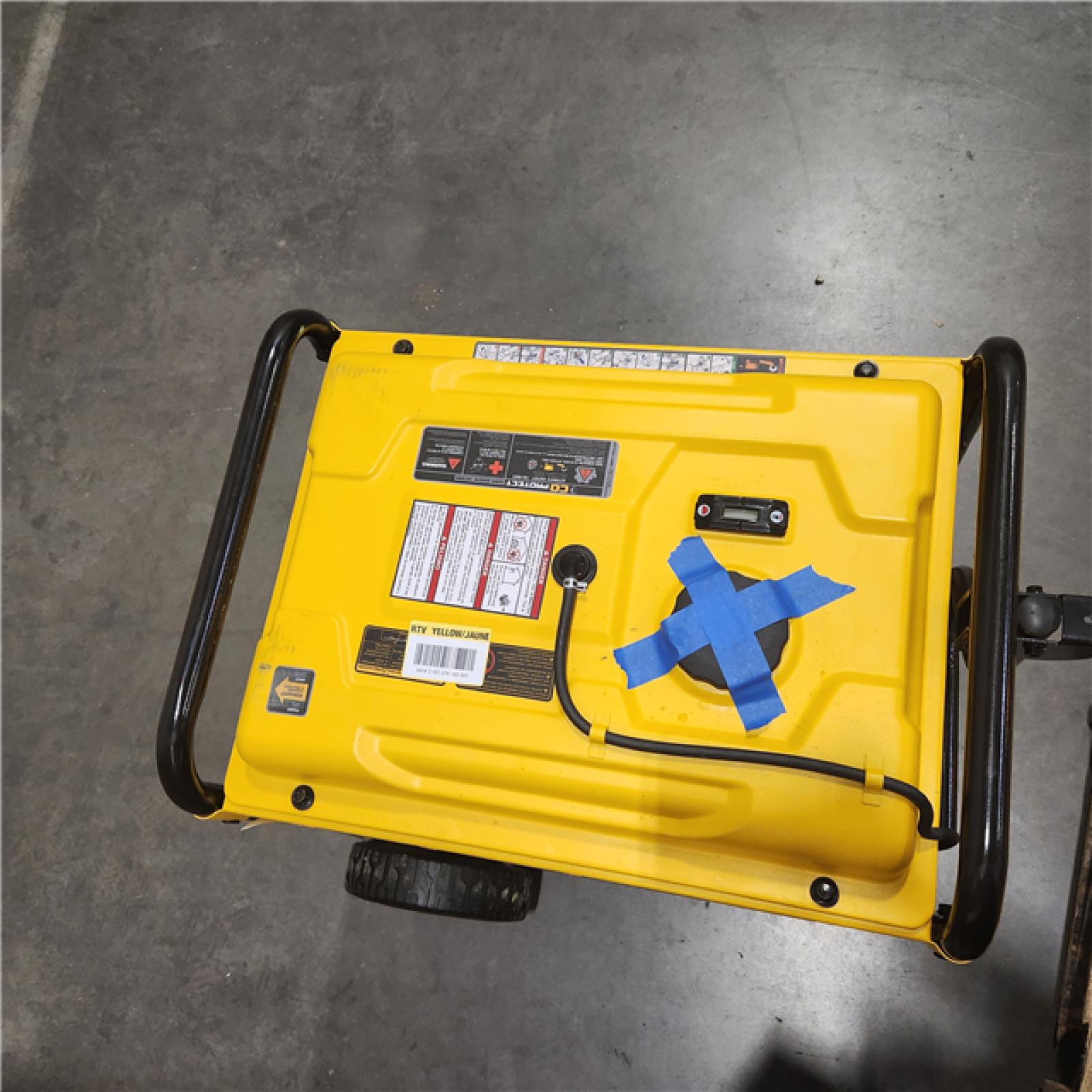 Dallas Location - As-Is Dewalt DXGNR6500 6500 Watt 389cc Portable Gas Generator